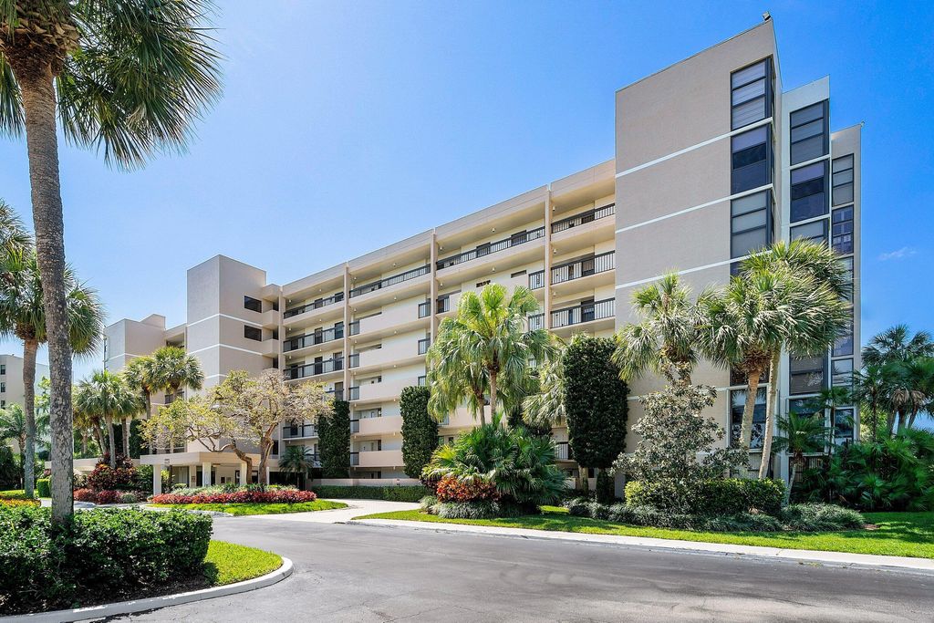 Photo of 6662 Boca Del Mar Drive #715, Boca Raton, FL 33433 (MLS # R11153709)