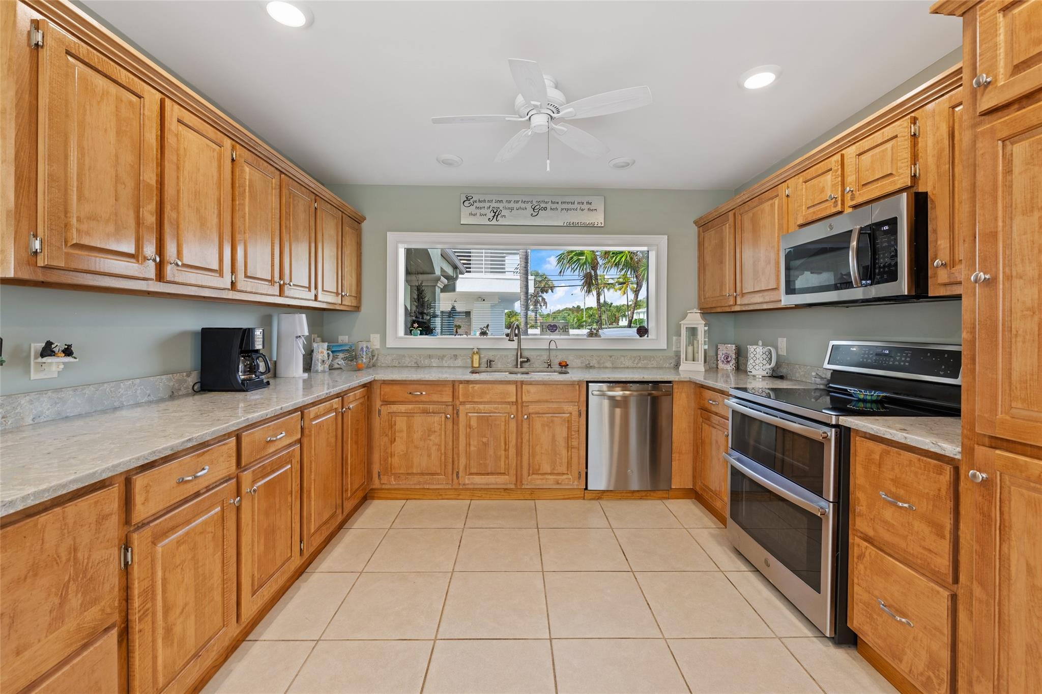 LAS OLAS BY THE SEA - Residential