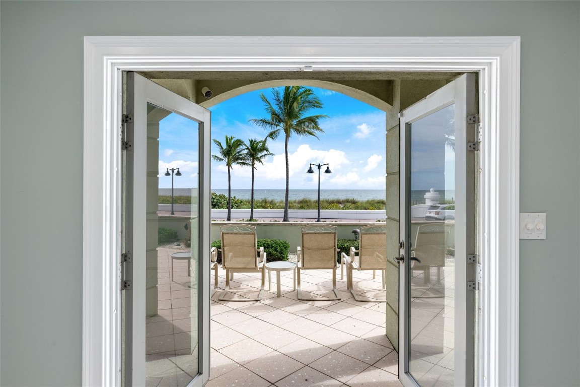 LAS OLAS BY THE SEA - Residential