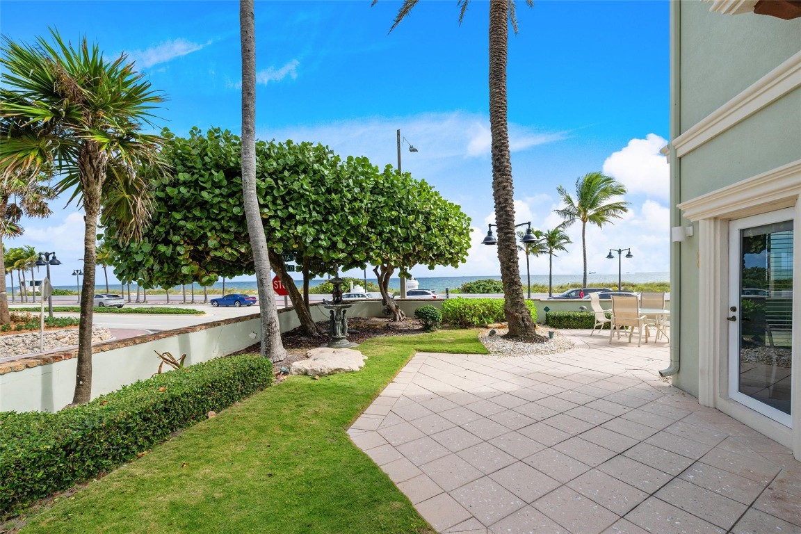 LAS OLAS BY THE SEA - Residential