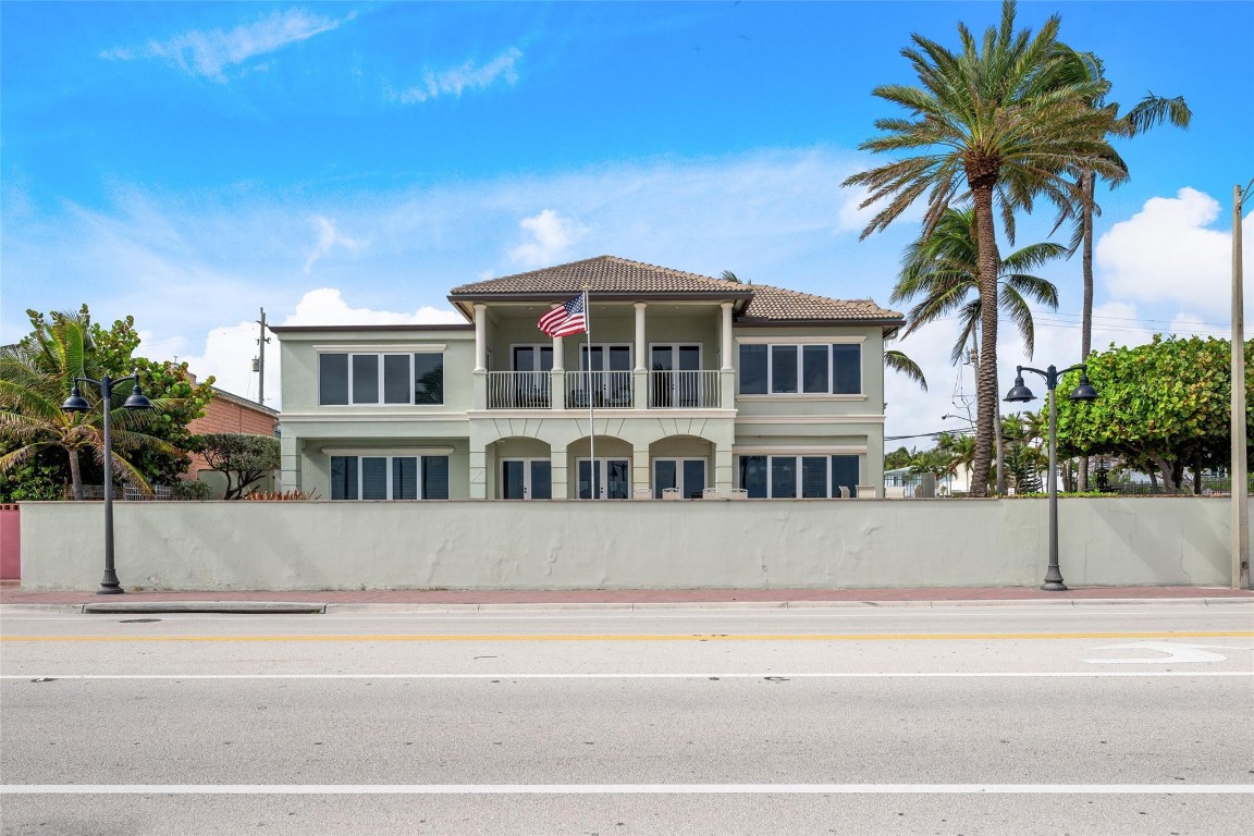 LAS OLAS BY THE SEA - Residential