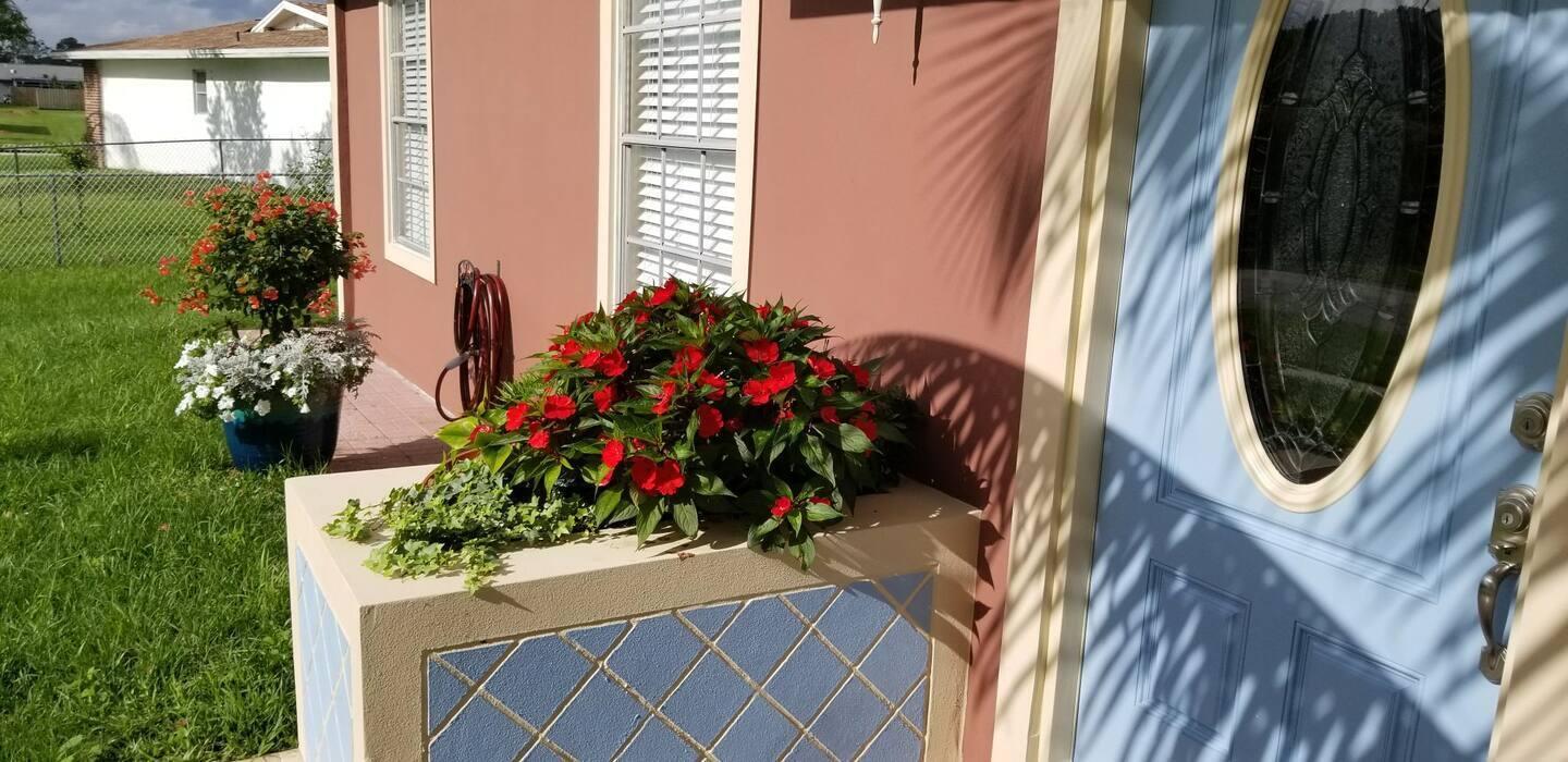 Located in a quiet residential neighborhood, this well-maintained single-family home offers 3 bedrooms, 2 bathrooms, a screened-in porch, a fully fenced backyard, and a convenient carport--perfect for long-term living. The home includes a functional kitchen, indoor laundry with washer and dryer, and spacious bedrooms. Conveniently situated just minutes from Port St. Lucie's beautiful beaches, state parks, PGA Village Golf Resort, Clover Park (home of the NY Mets Spring Training), shopping centers, dining options, and major highways including I-95 and the Florida Turnpike. Available for long-term rental (minimum 12-month lease), unfurnished or fully furnished at $3,000/month. ...