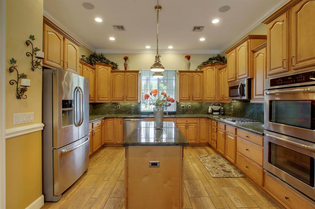 METES AND BOUNDS - Residential