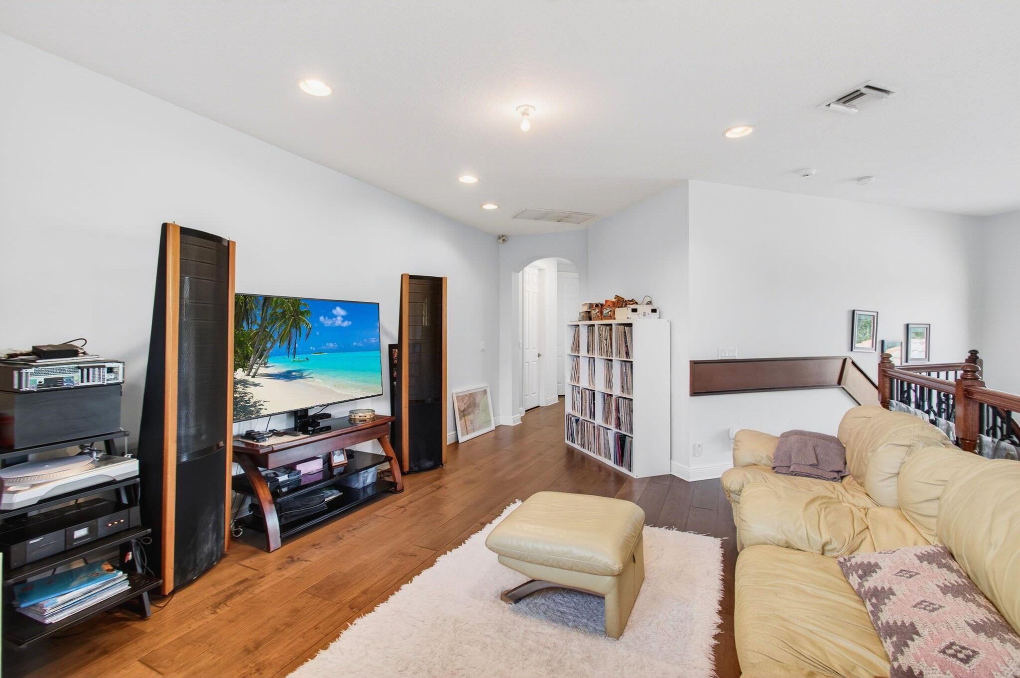 CASA BELLA - Residential