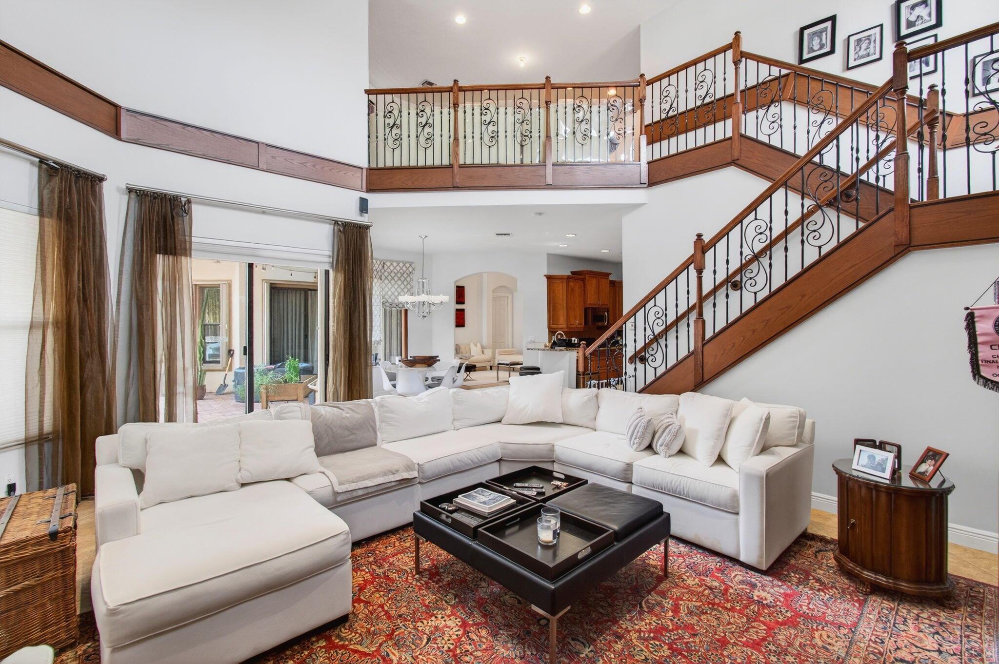 CASA BELLA - Residential