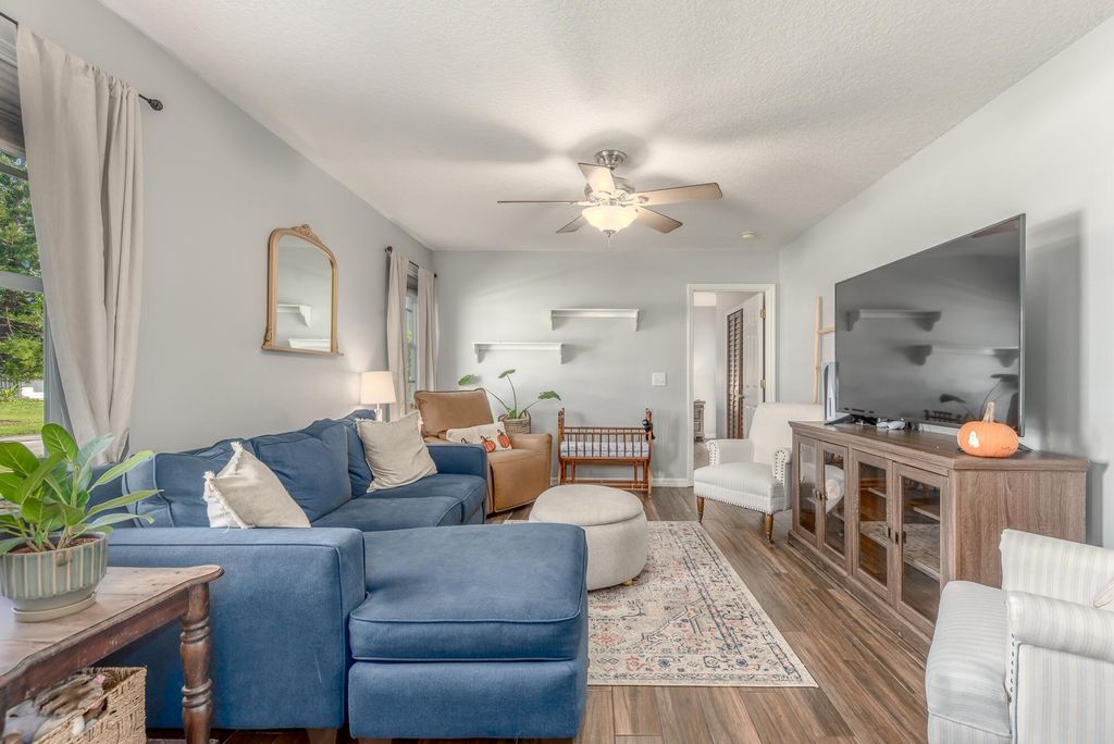 Photo of 1058 SW 28th Street, Palm City, FL 34990 (MLS # R11030173)