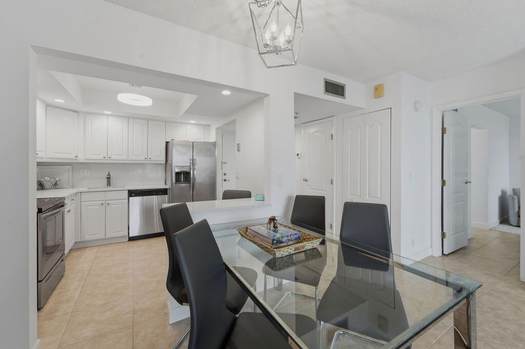 5440 N Ocean Drive 203