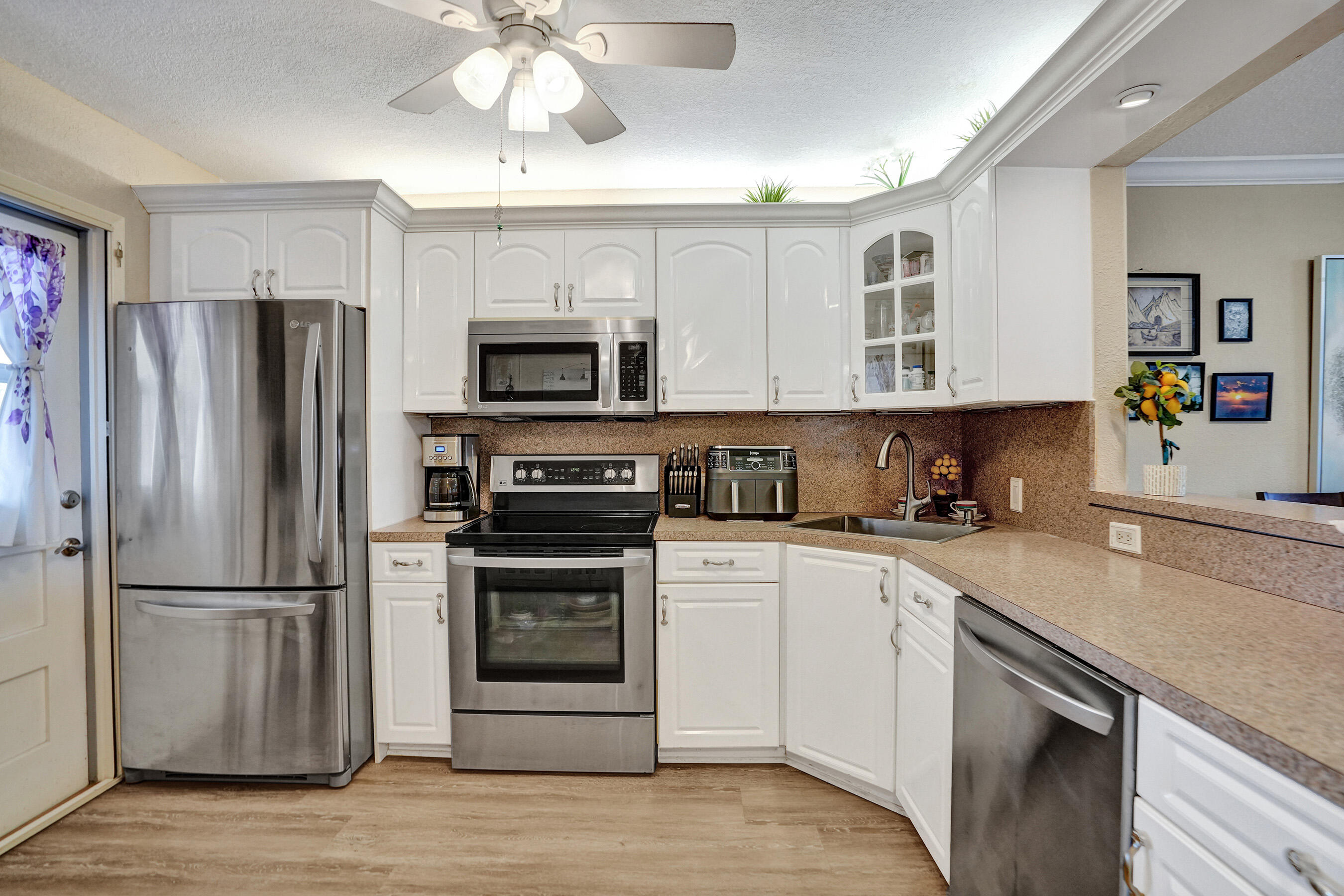 NO 2 PALM-AIRE COUNTRY CLUB - Residential