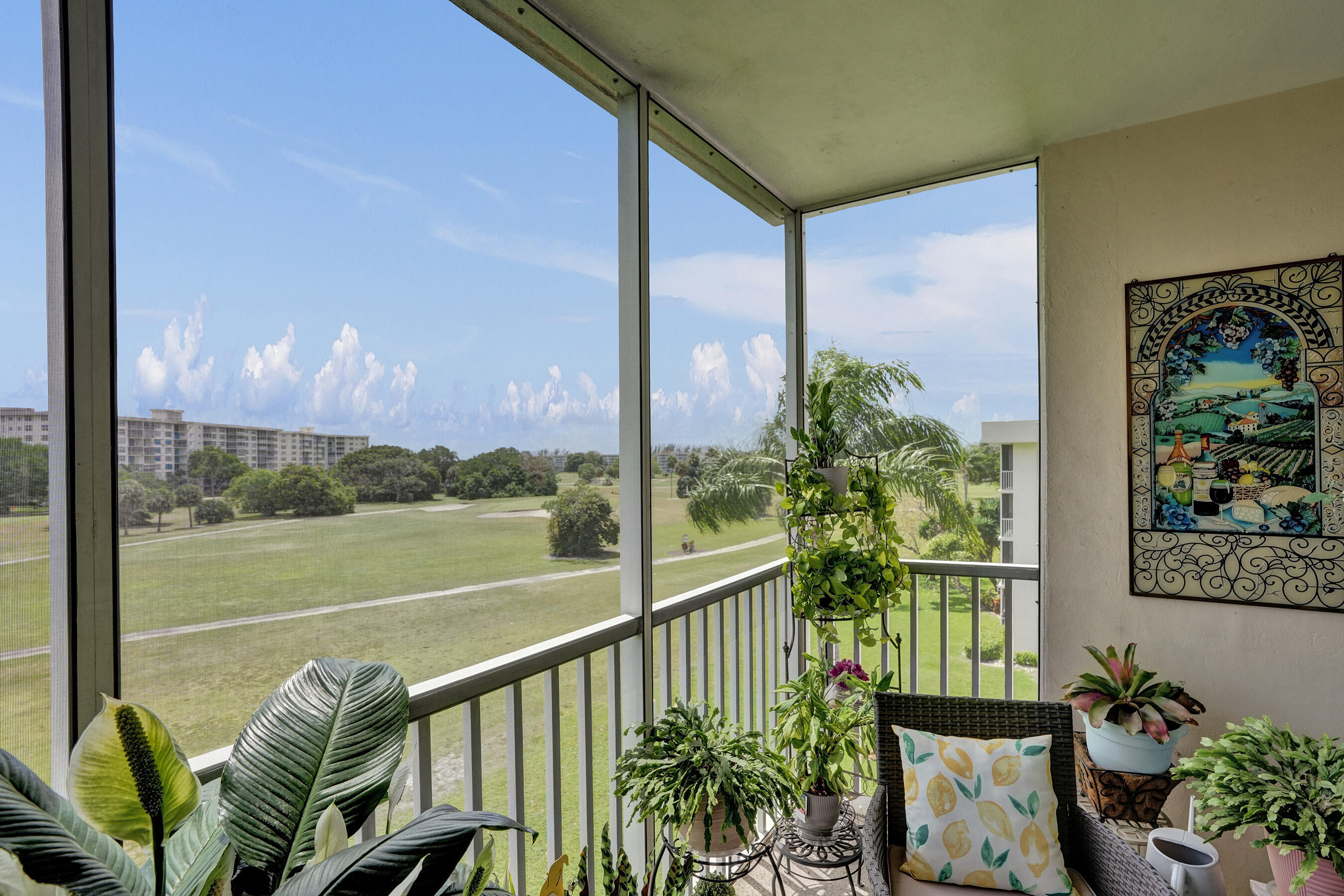 2850 N Palm Aire Drive 401