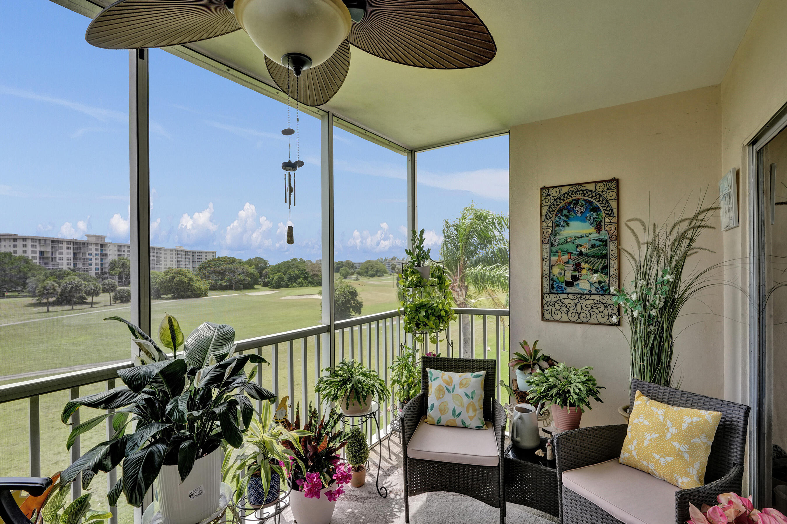 NO 2 PALM-AIRE COUNTRY CLUB - Residential