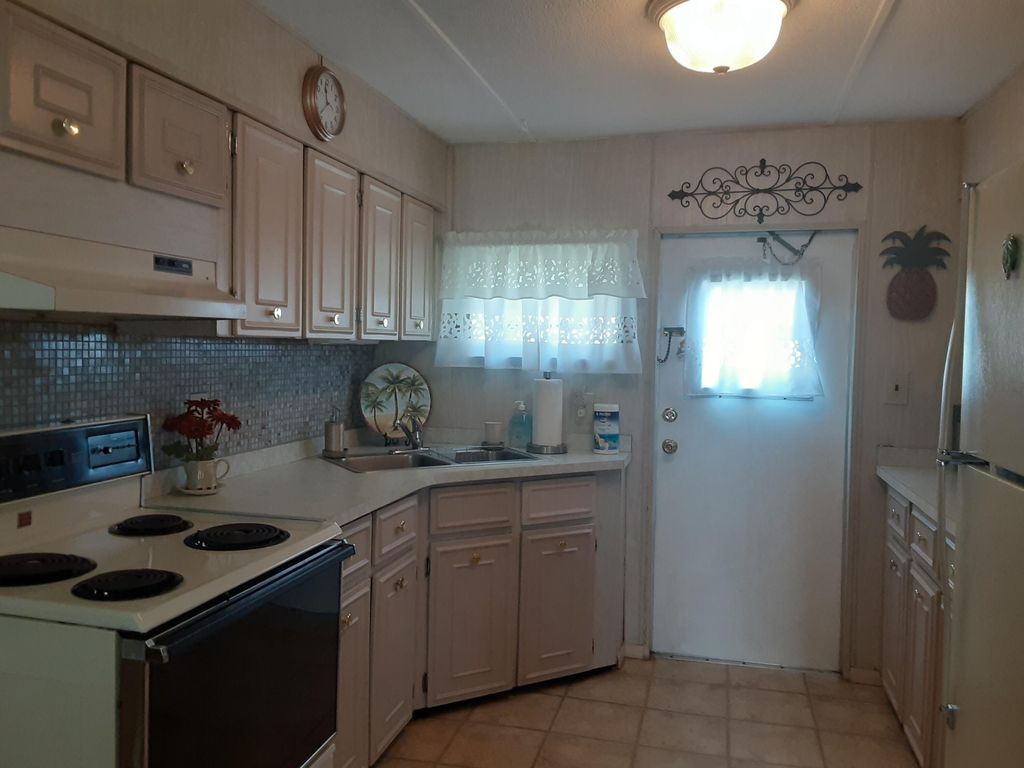 Photo of 31 Huarte Way, Port Saint Lucie, FL 34952 (MLS # R10797325)