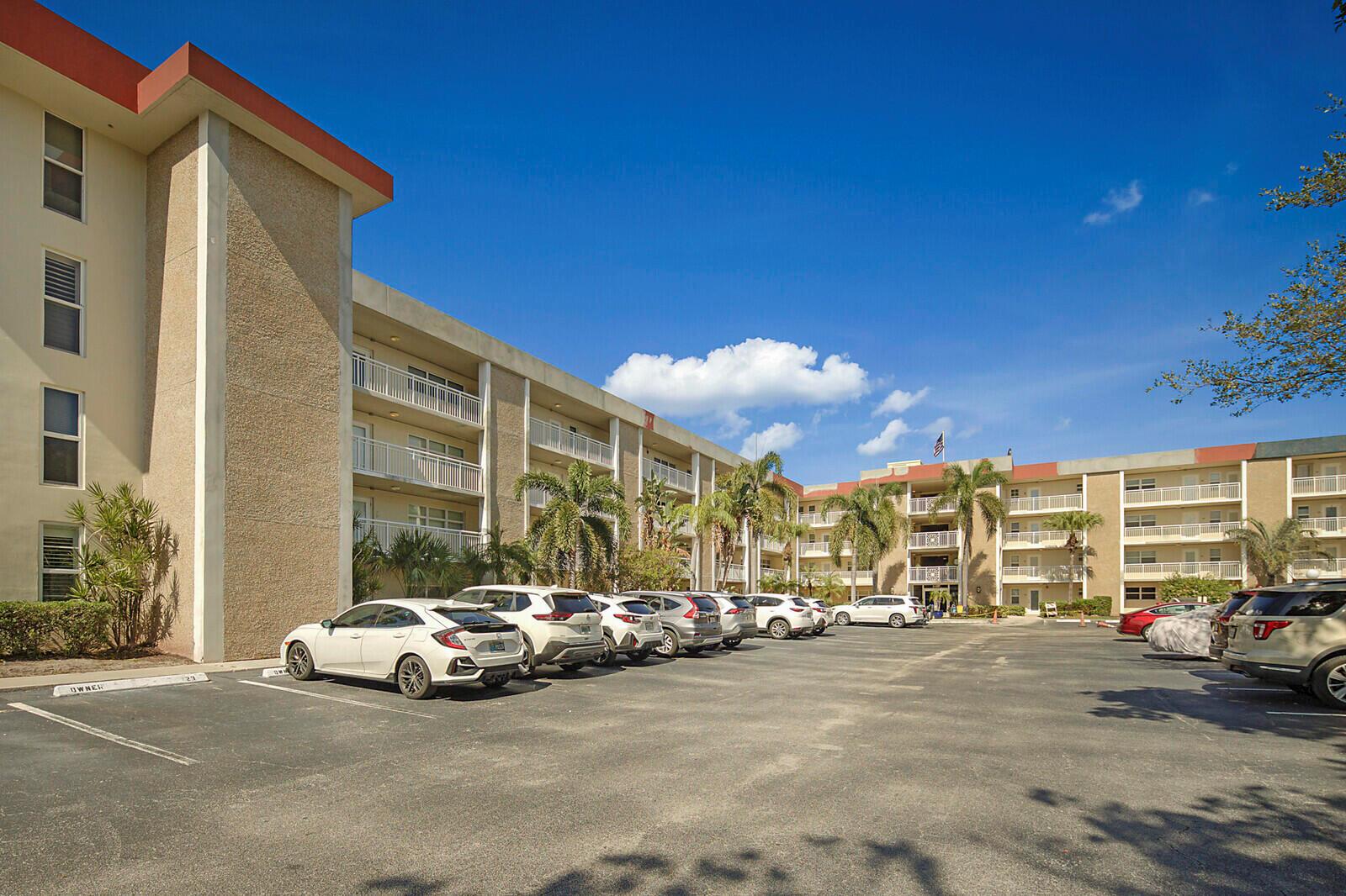 NO 4 PALM-AIRE AT CORAL K - Residential