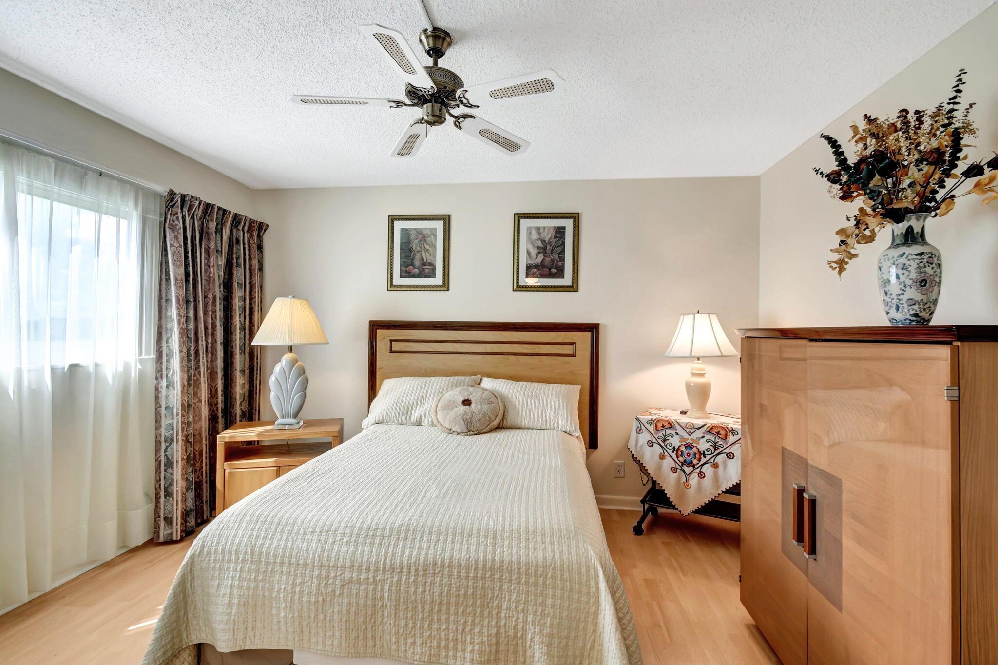 POINCIANA PLACE COND-Jami - Residential Lease