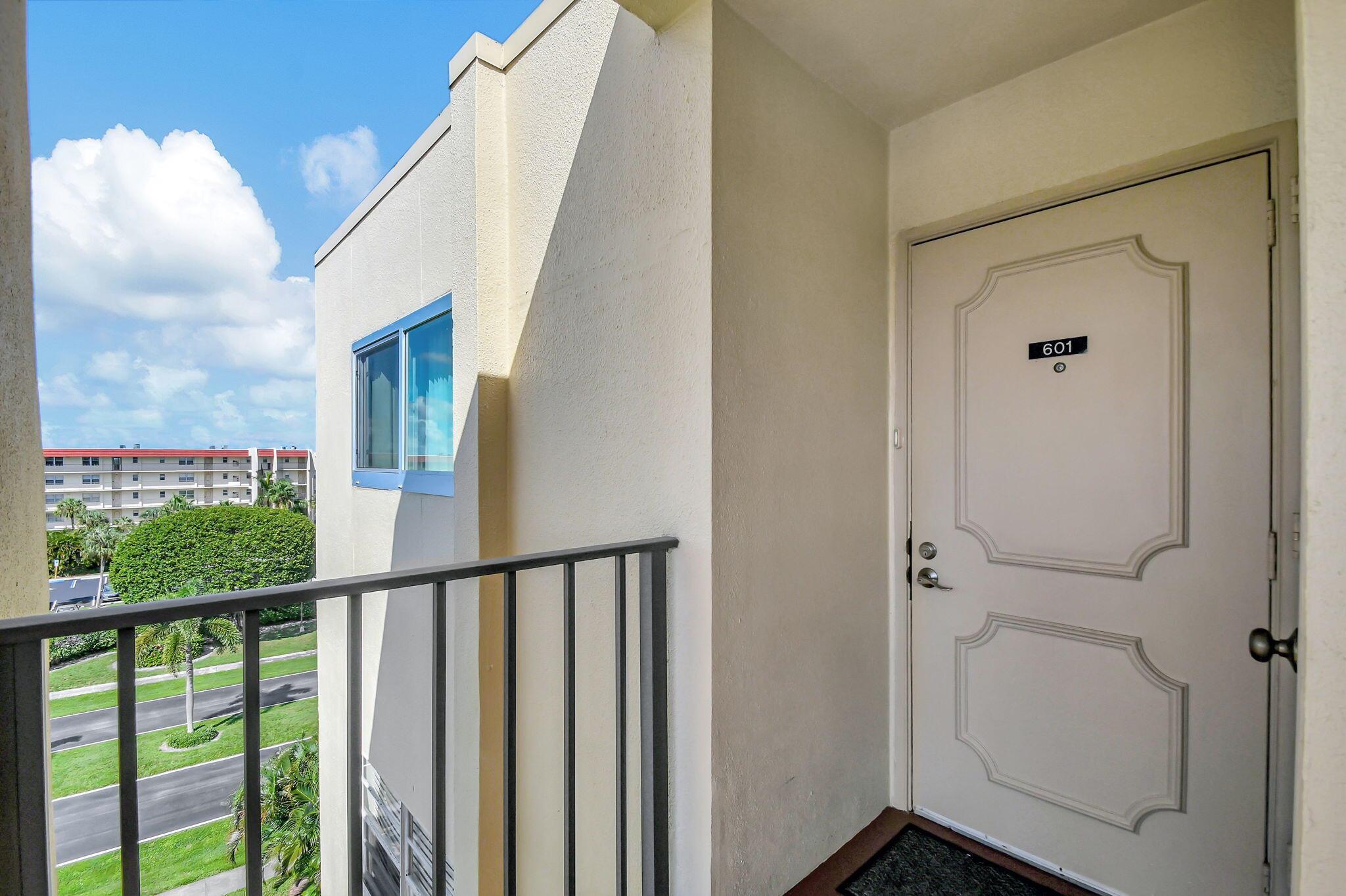 POINCIANA PLACE COND-Jami - Residential Lease