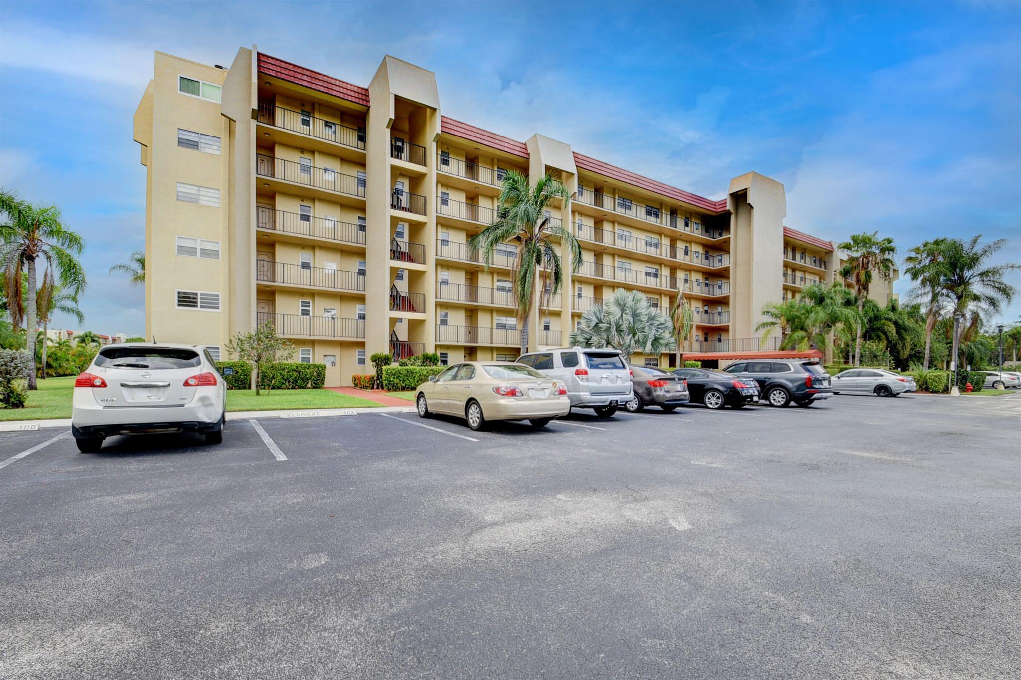POINCIANA PLACE COND-Jami - Residential Lease