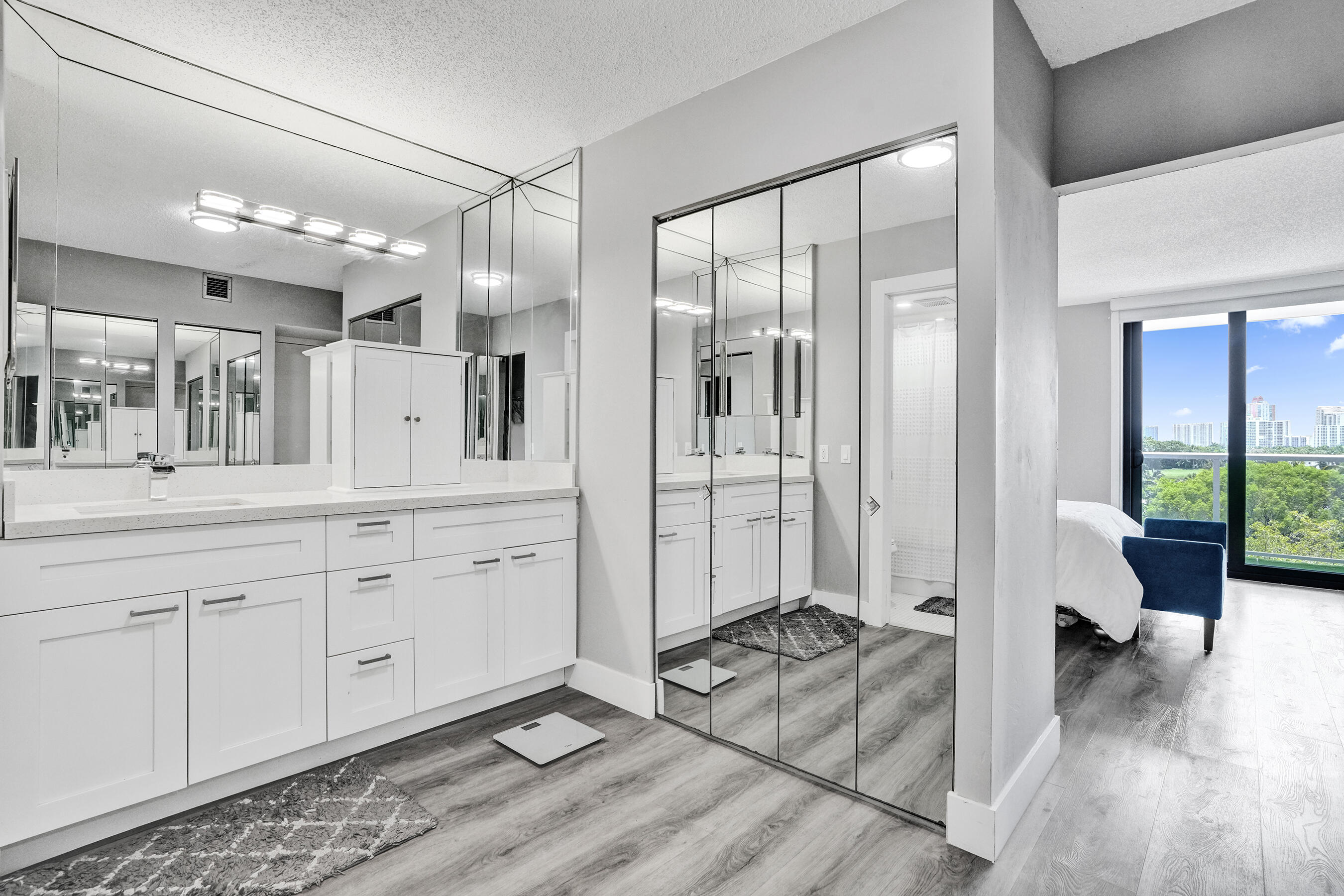 FLAMENCO CONDO TOWER I - Residential Lease
