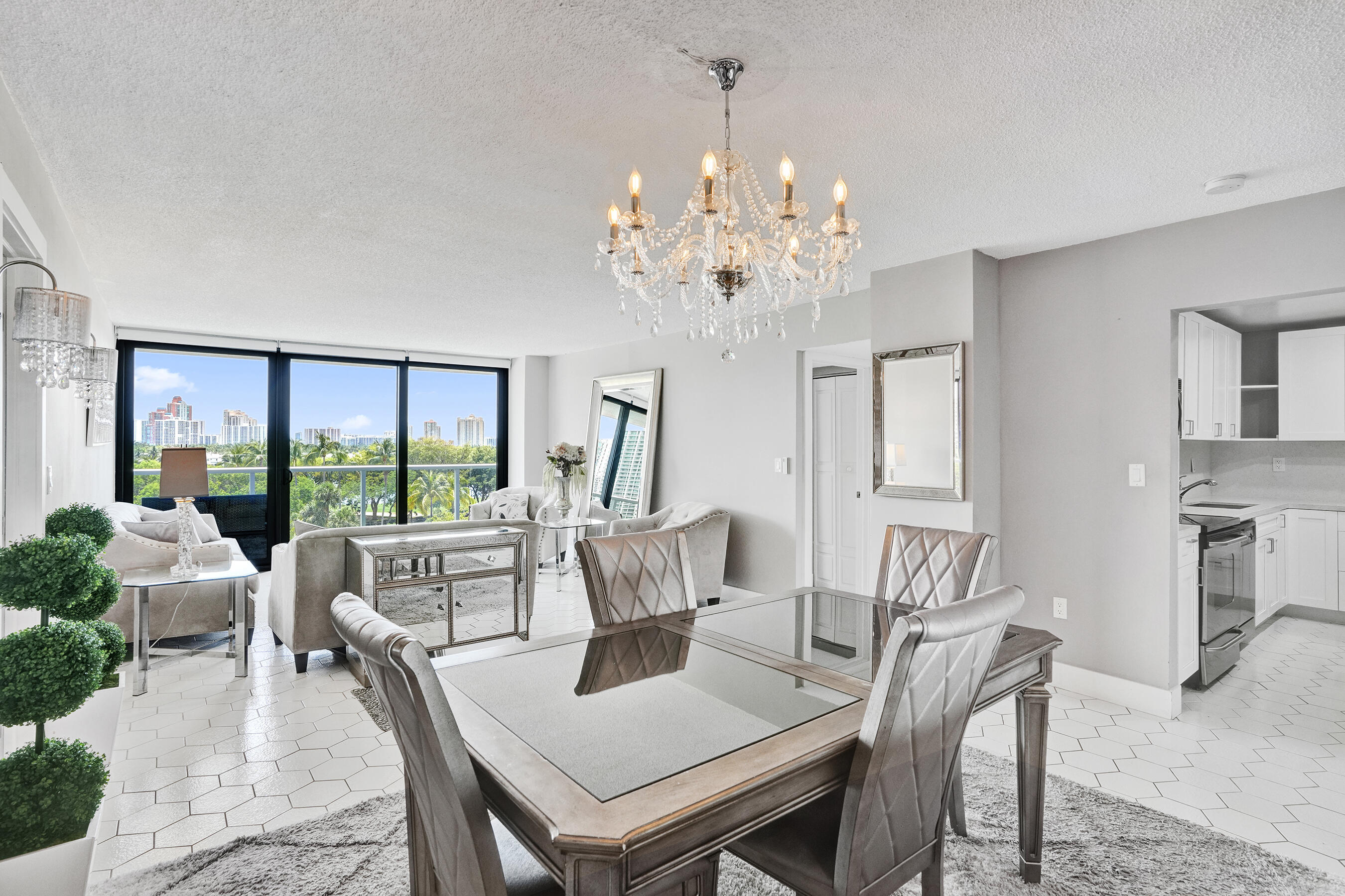 FLAMENCO CONDO TOWER I - Residential Lease