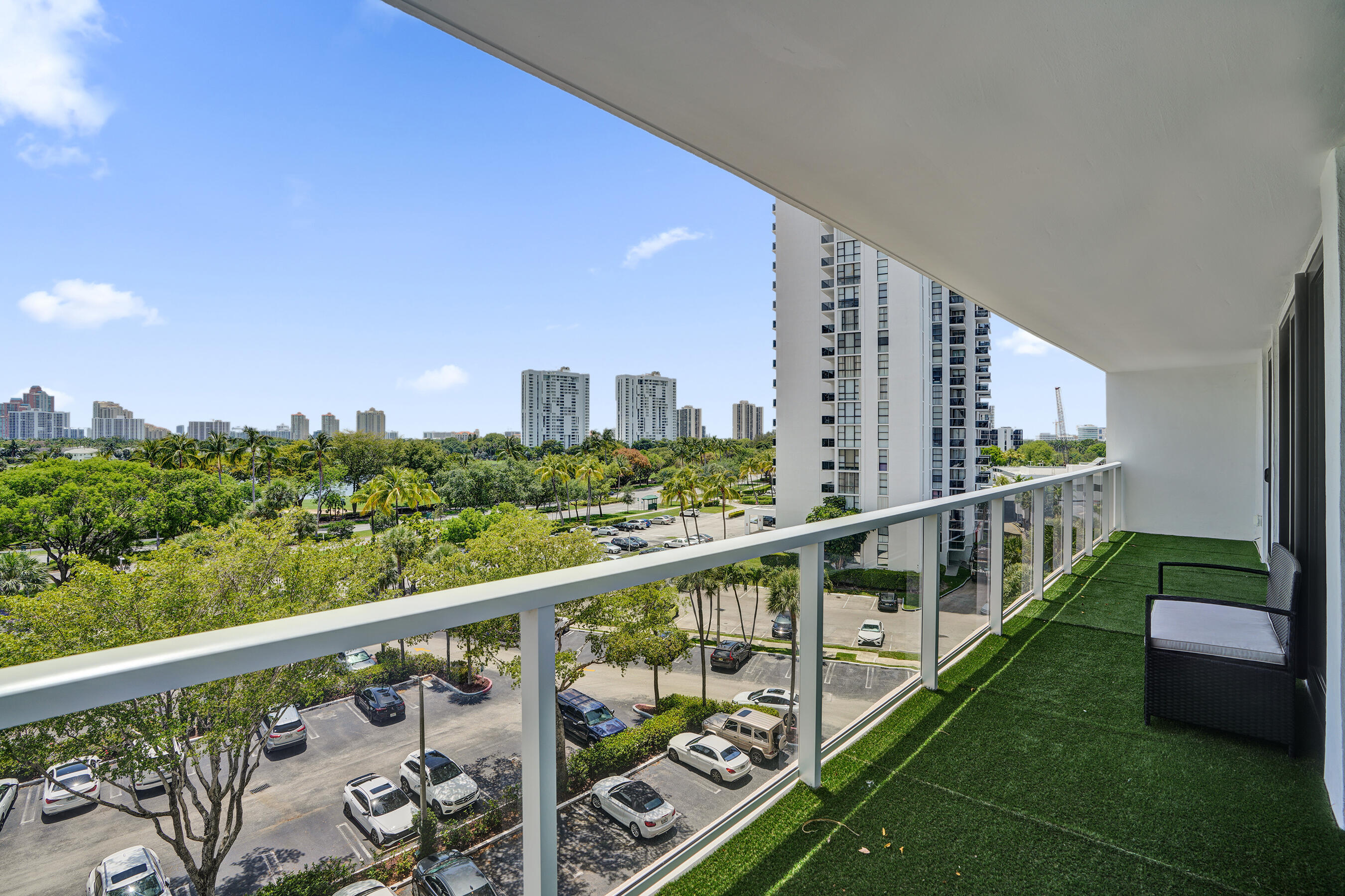 FLAMENCO CONDO TOWER I - Residential Lease