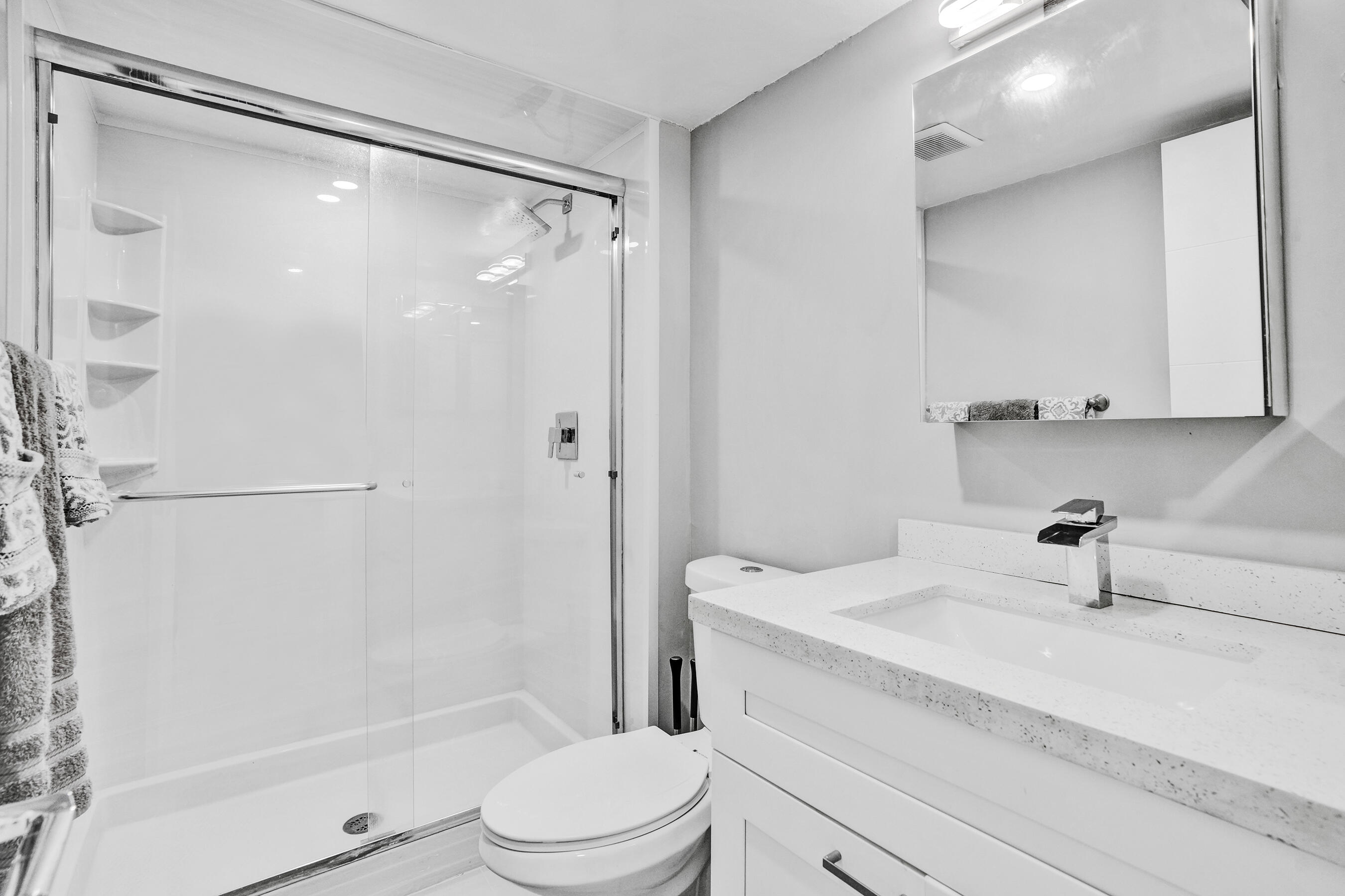 FLAMENCO CONDO TOWER I - Residential Lease