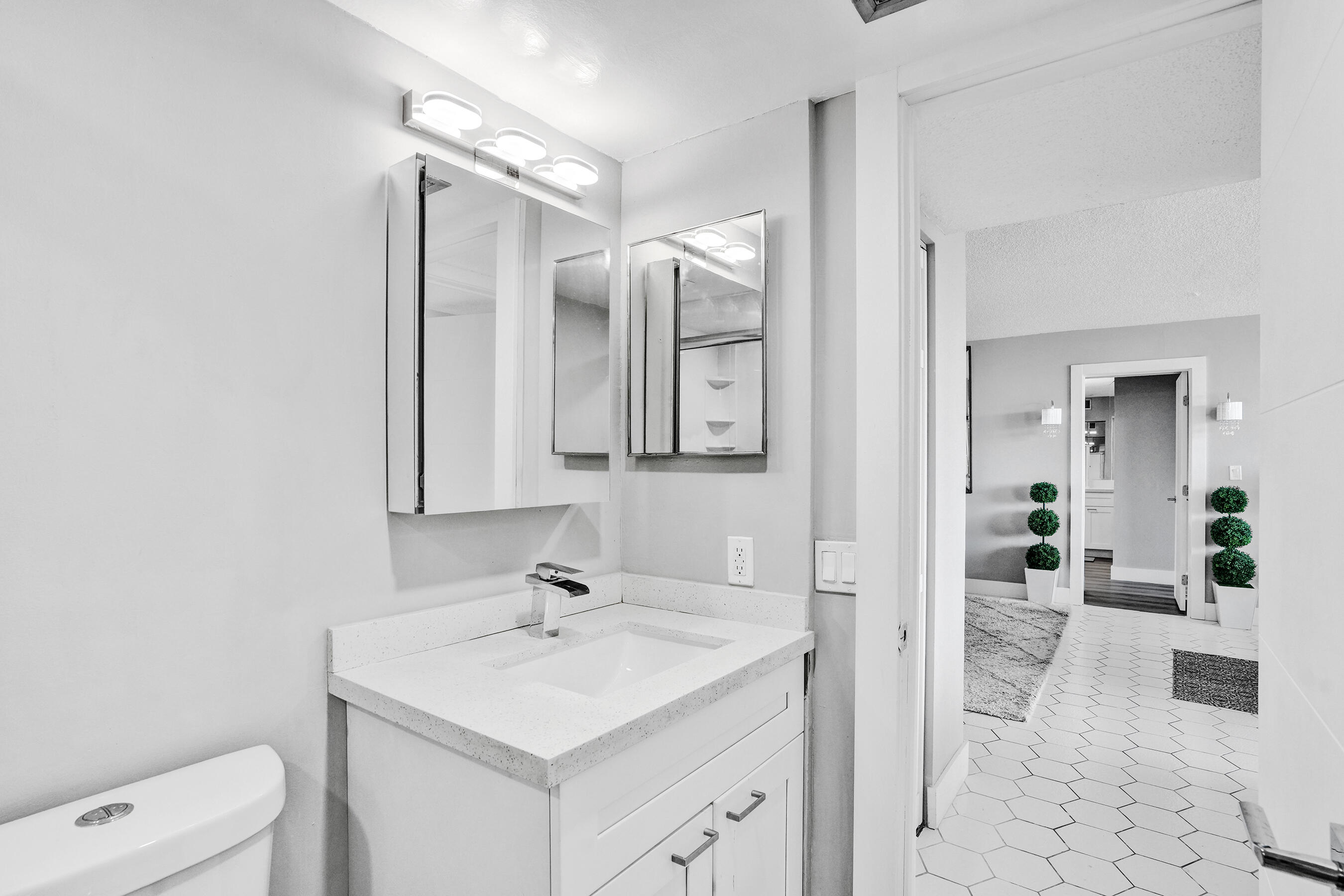 FLAMENCO CONDO TOWER I - Residential Lease