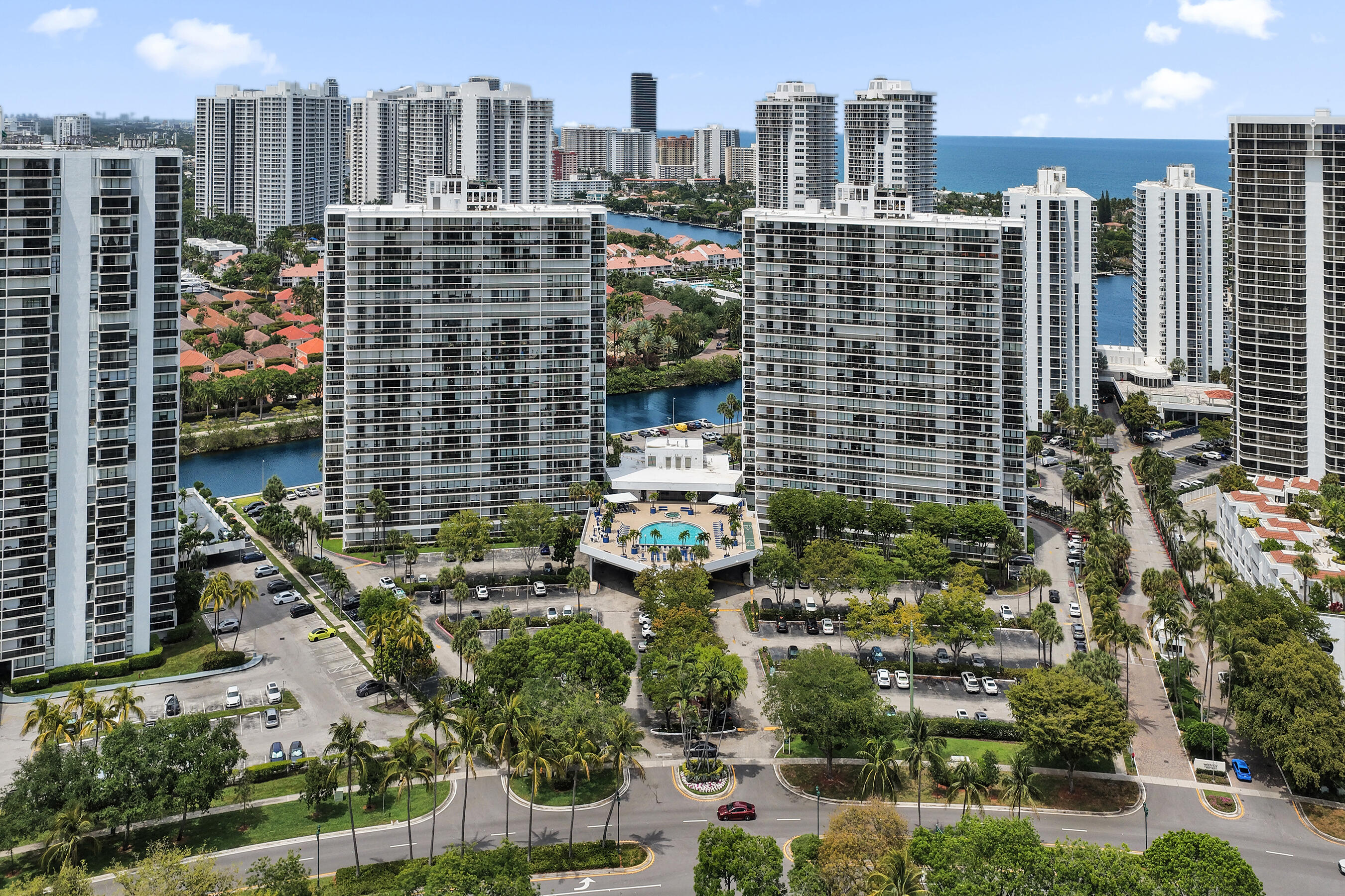 FLAMENCO CONDO TOWER I - Residential Lease