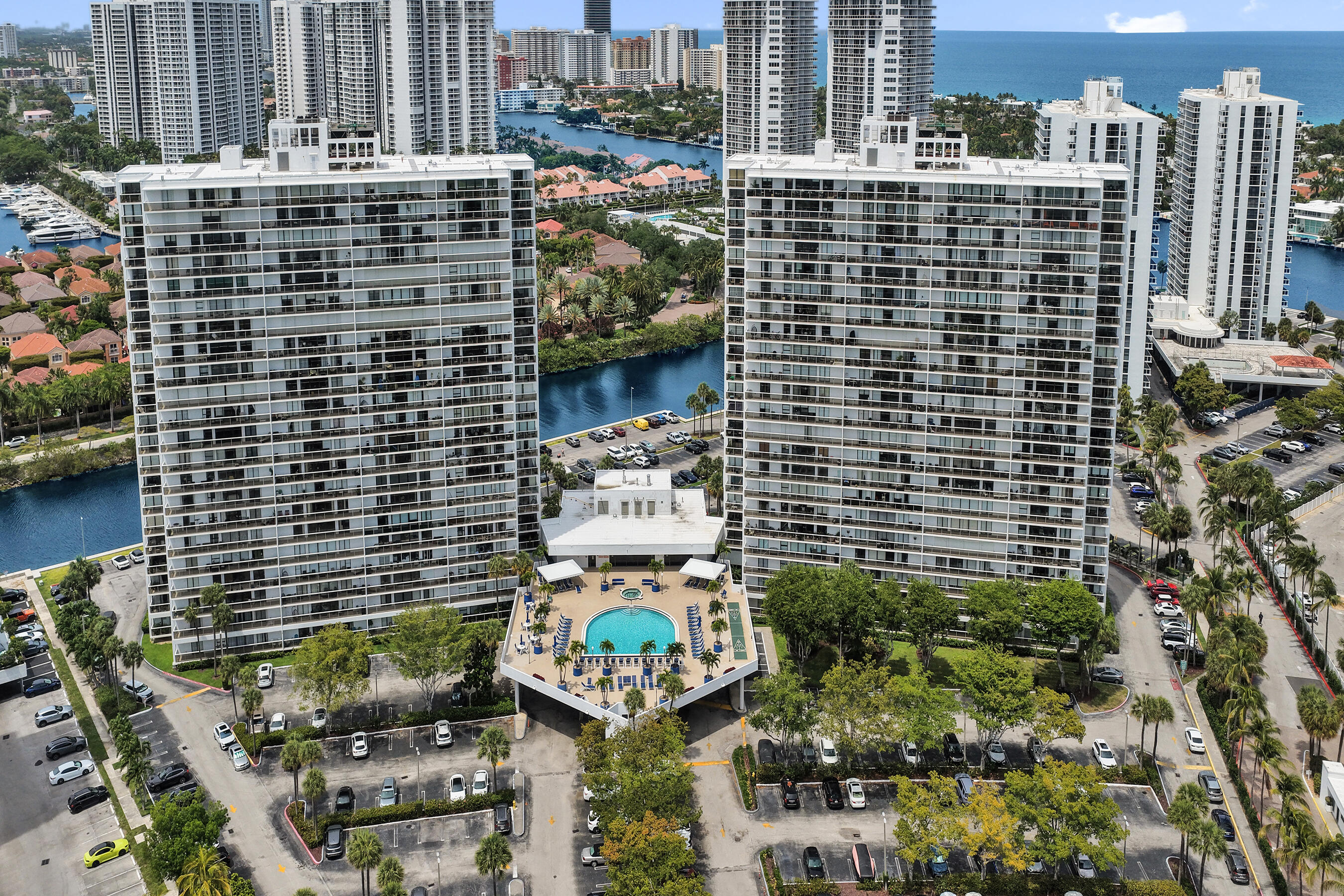 FLAMENCO CONDO TOWER I - Residential Lease
