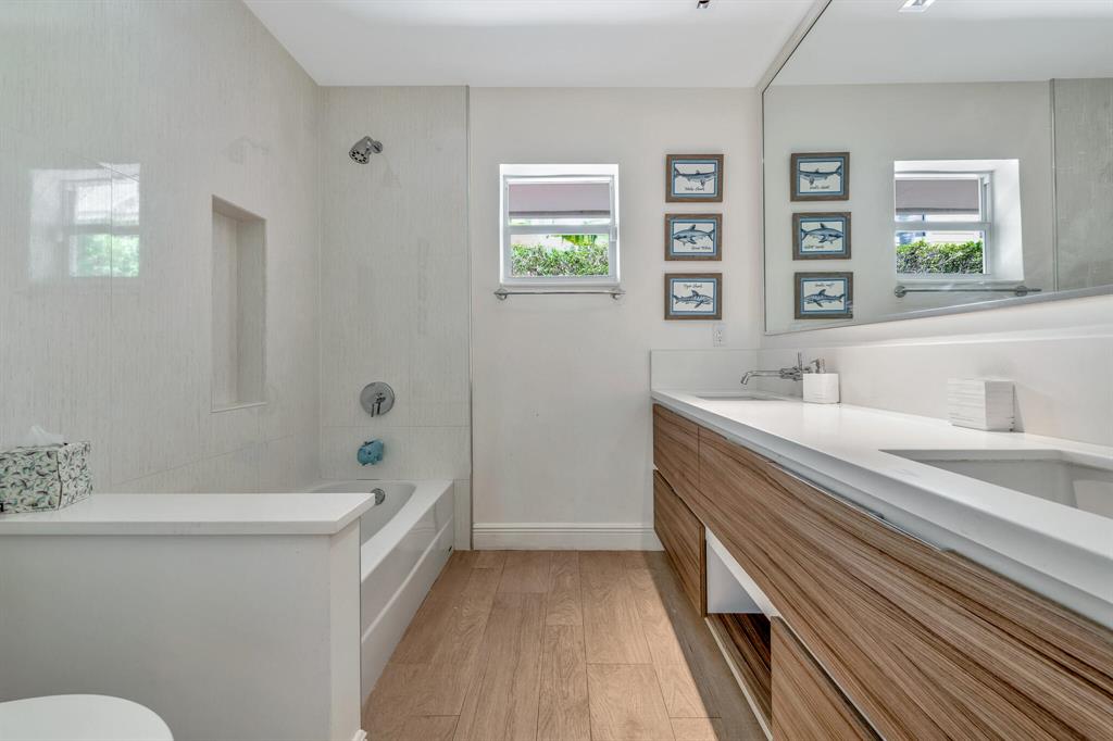 HIDDEN KEY NORTH - Residential