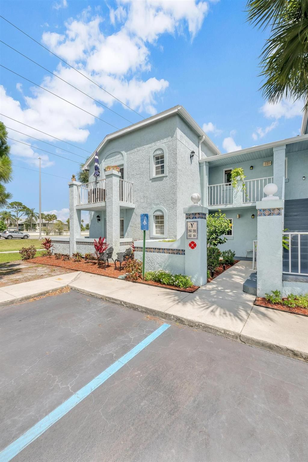 Photo of 1625 SE Green Acres Circle #Y203, Port St Lucie, FL 34952 (MLS # R10897126)