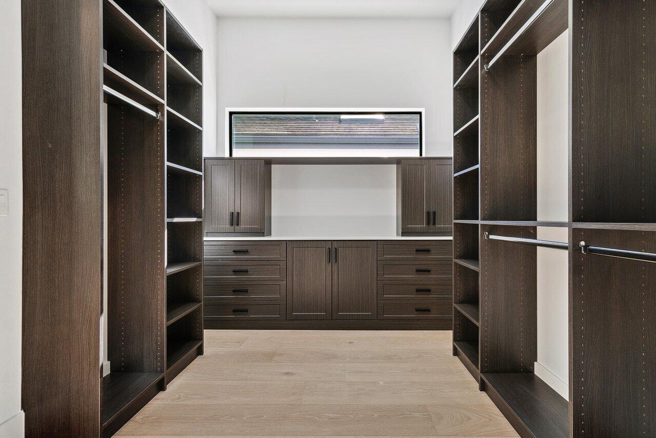 FRENCHMANS CREEK - Residential