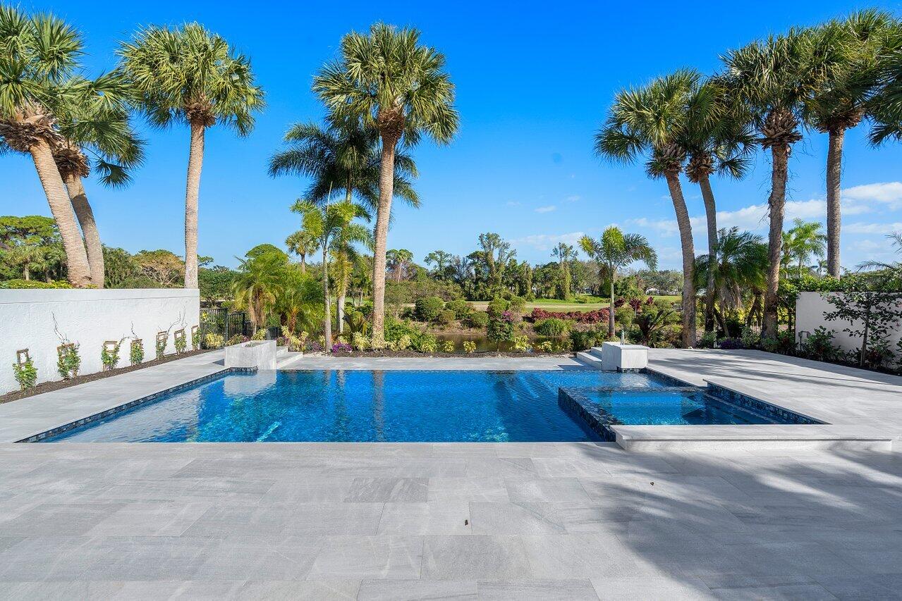 FRENCHMANS CREEK - Residential