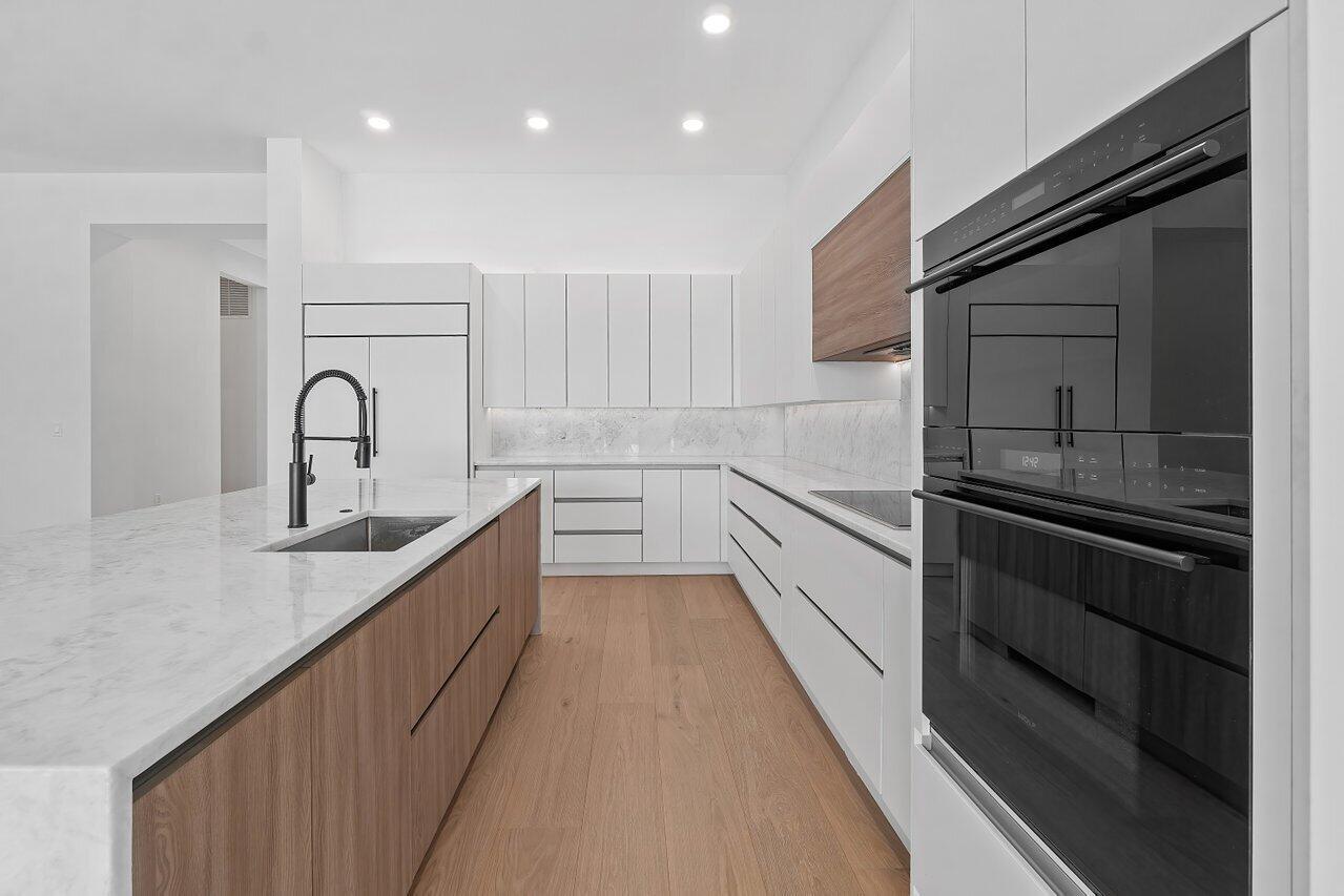 FRENCHMANS CREEK - Residential