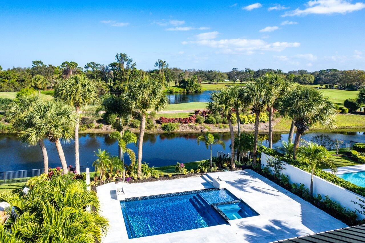 FRENCHMANS CREEK - Residential