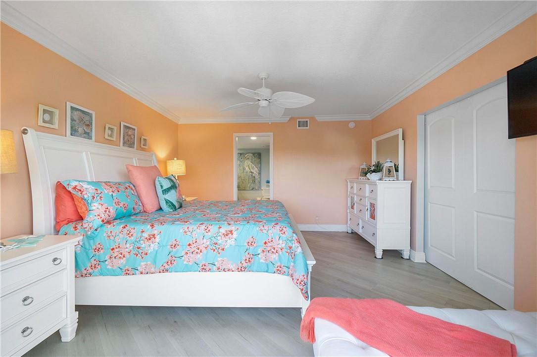 Hillsboro Cove - Residential