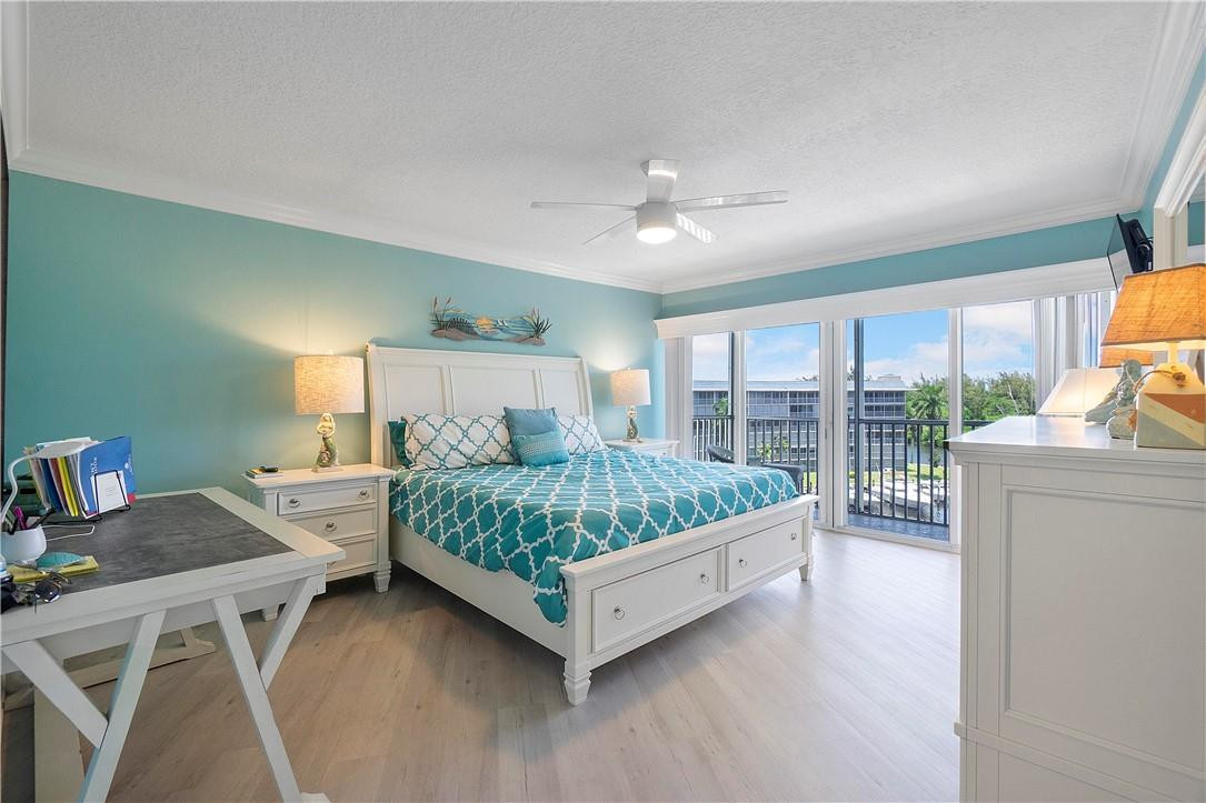 Hillsboro Cove - Residential