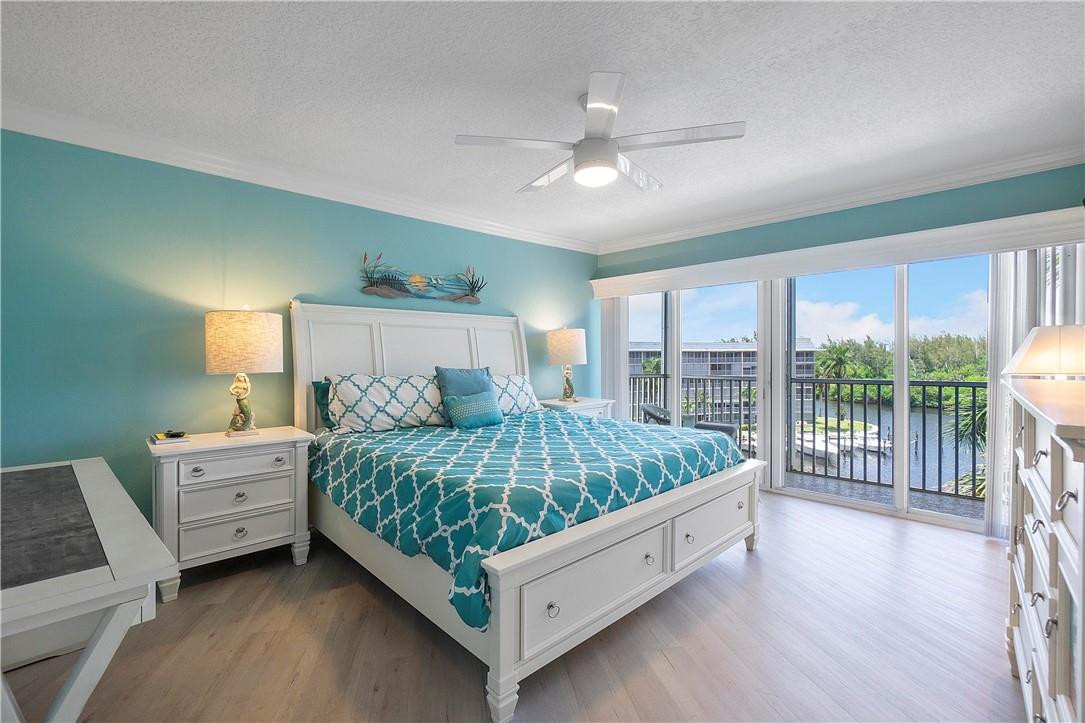Hillsboro Cove - Residential