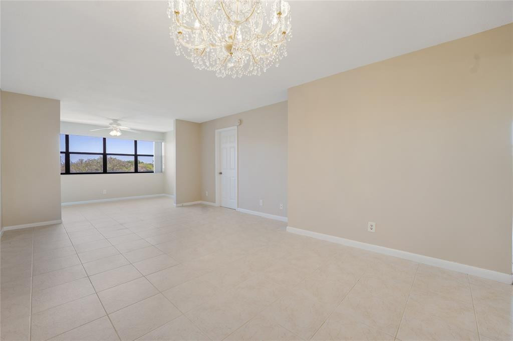 Sunrise Lakes - Residential