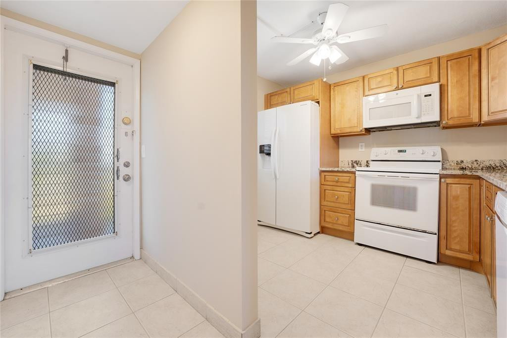 Sunrise Lakes - Residential