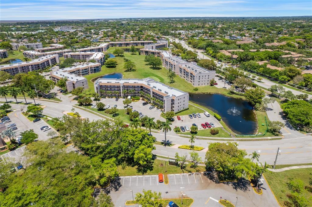 Sunrise Lakes - Residential