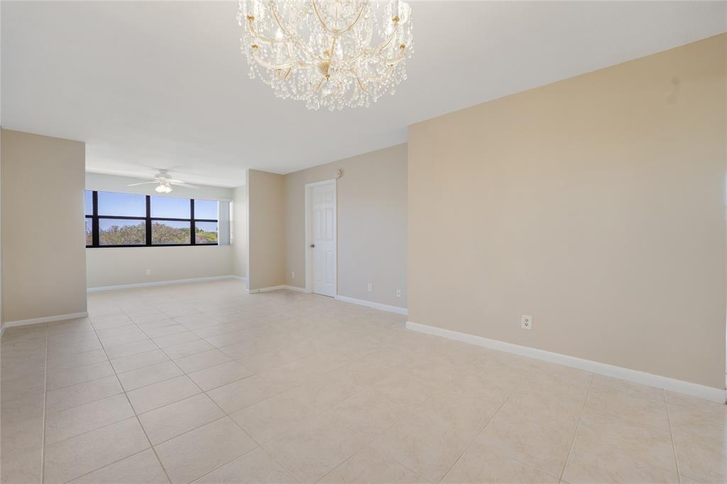 Sunrise Lakes - Residential