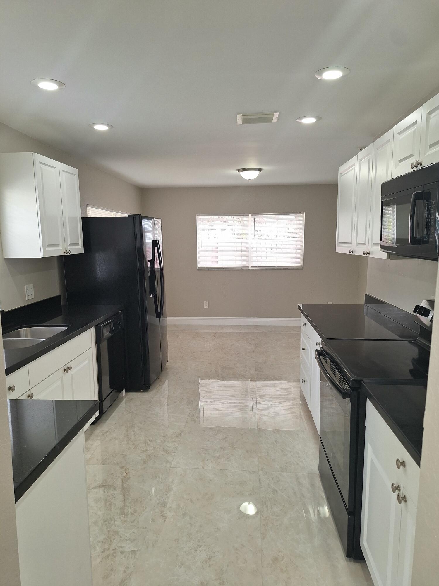 Sandalfoot Cove - Residential Lease