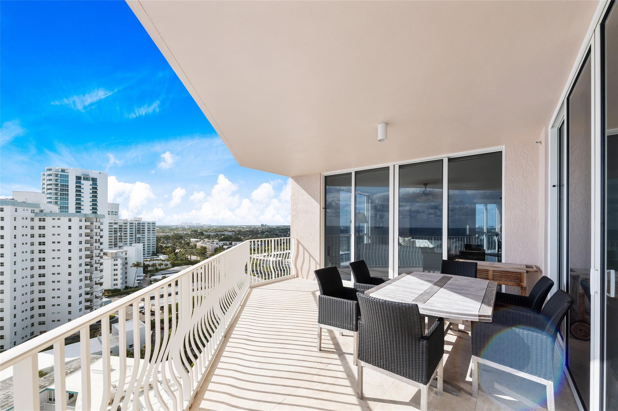 EUROPA BY THE SEA - Residential