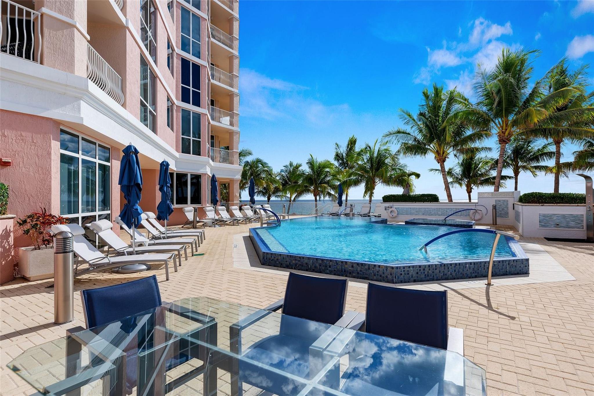 EUROPA BY THE SEA - Residential