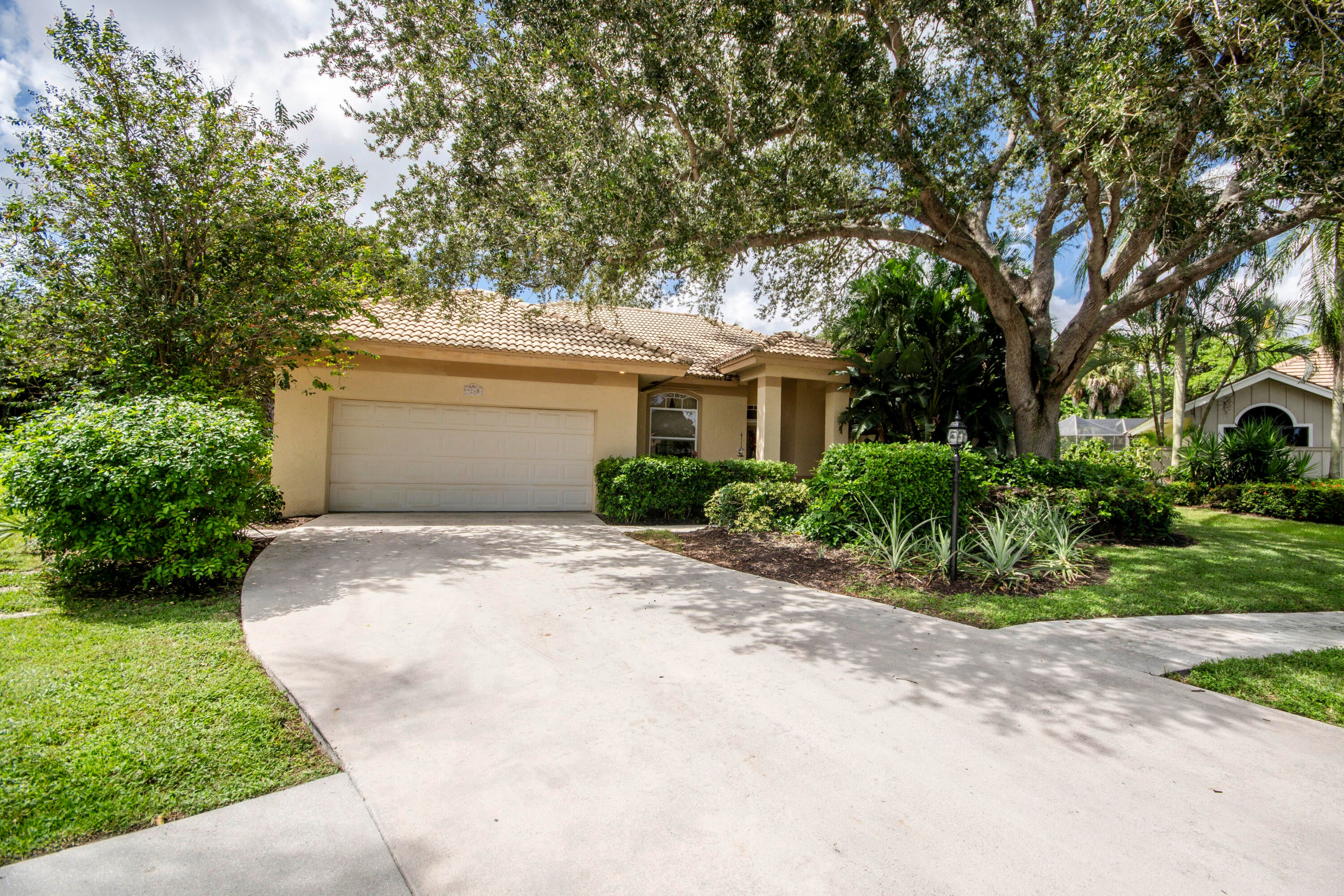 9260 Cypress Hollow Drive