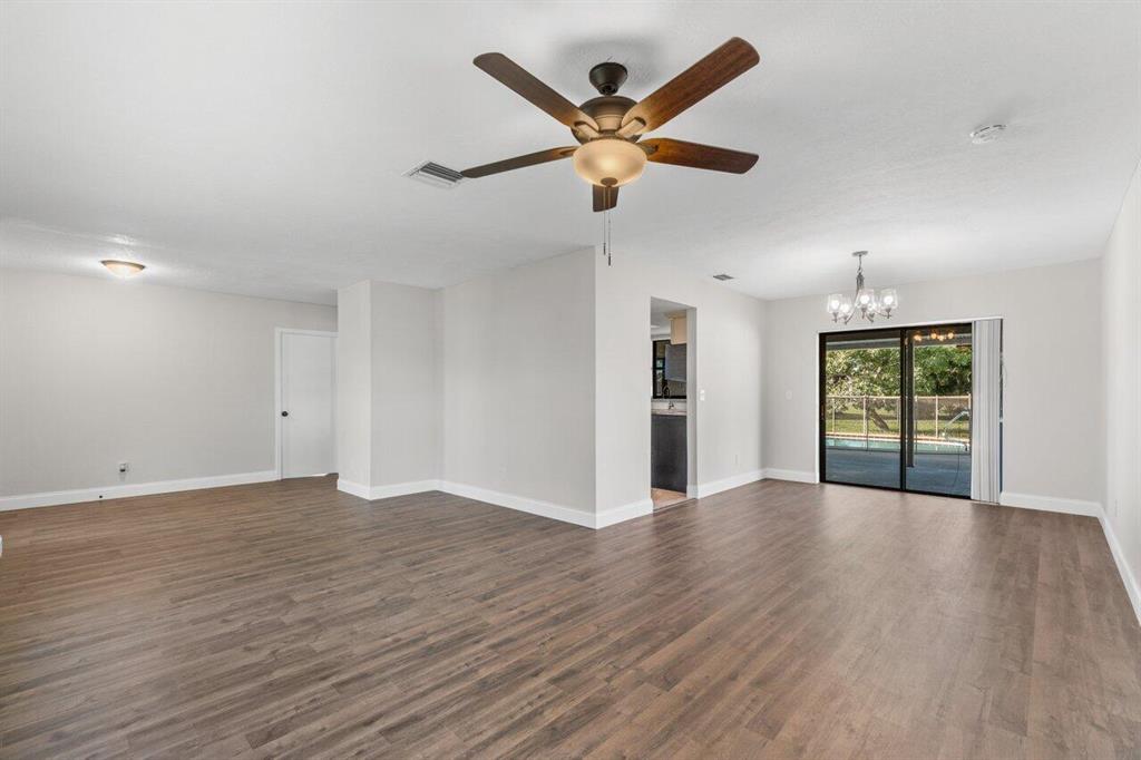 PORT ST LUCIE SECTION 6 - Residential