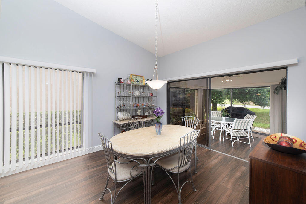 STARLING COURT AT MARTIN DOWNS (AKA MARTIN DOWNS P - Residential