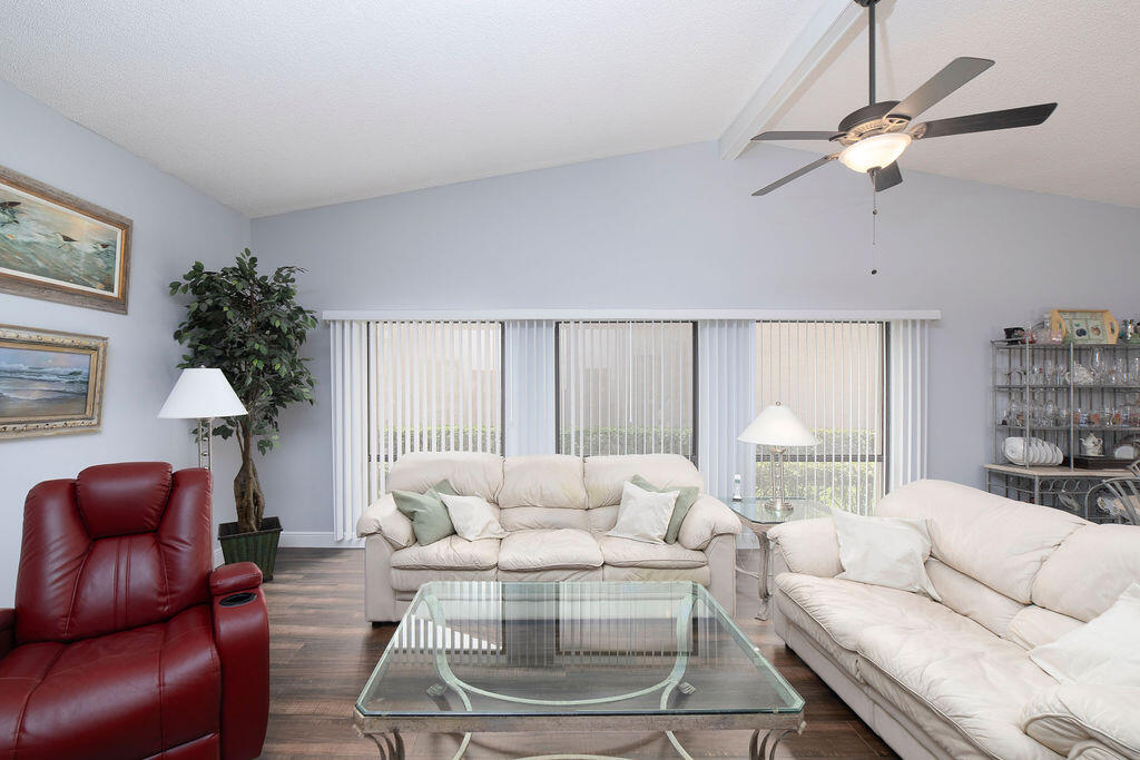 STARLING COURT AT MARTIN DOWNS (AKA MARTIN DOWNS P - Residential