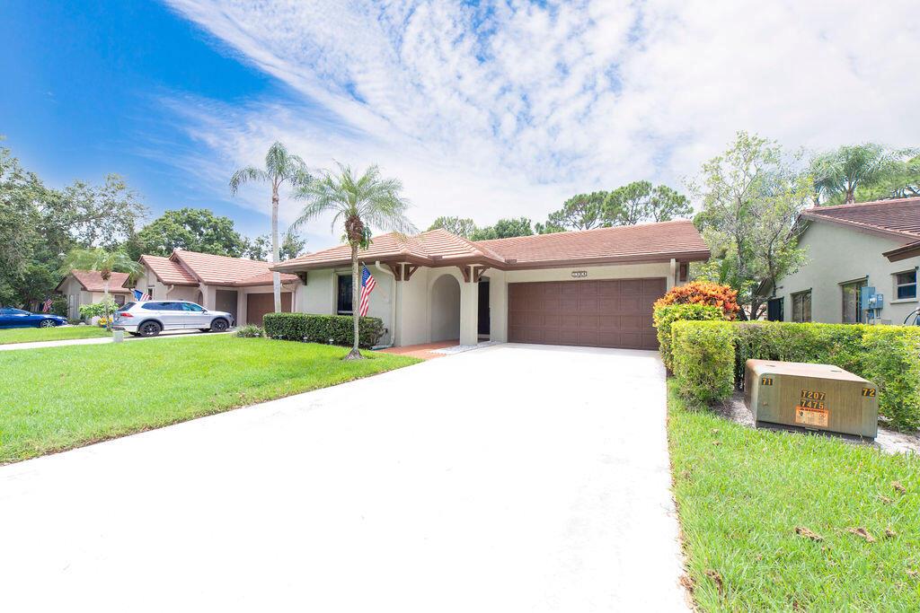 2784 SW Willowood Circle, Palm City, FL, 34990/$415,000 1 2784 SW Willowood Circle