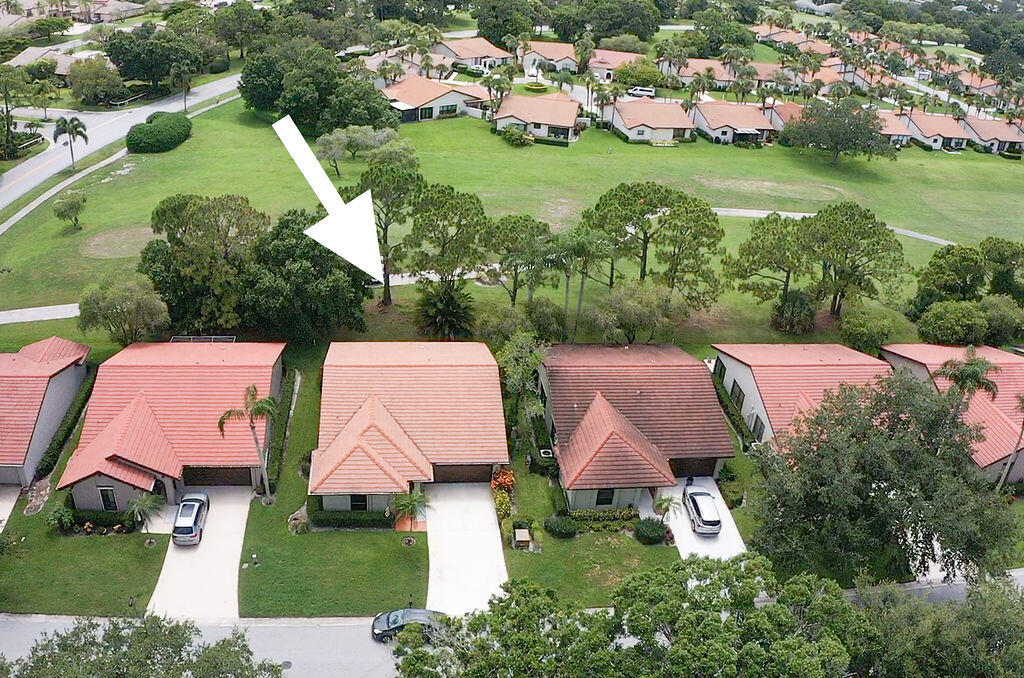 STARLING COURT AT MARTIN DOWNS (AKA MARTIN DOWNS P - Residential