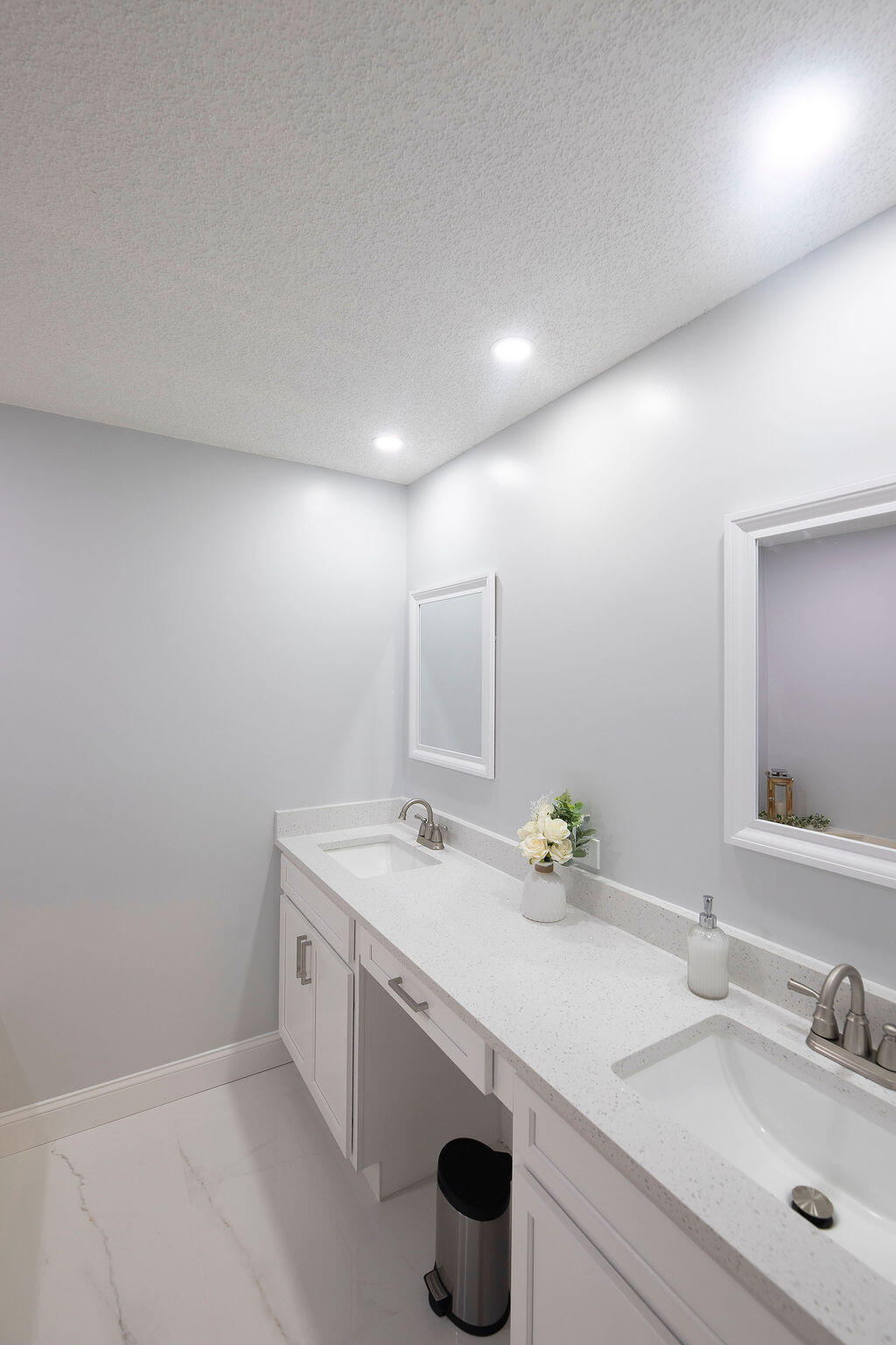 STARLING COURT AT MARTIN DOWNS (AKA MARTIN DOWNS P - Residential