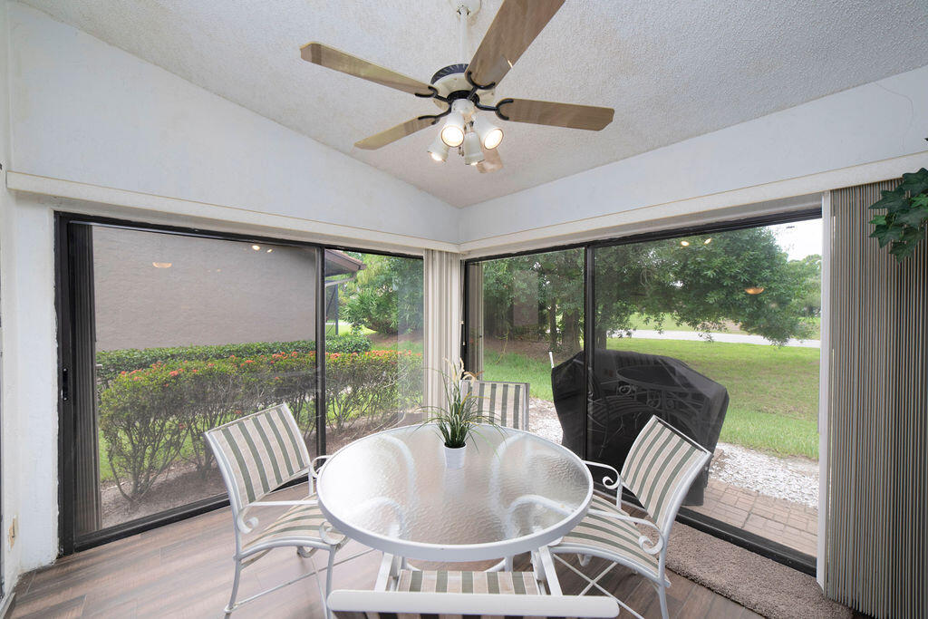 STARLING COURT AT MARTIN DOWNS (AKA MARTIN DOWNS P - Residential